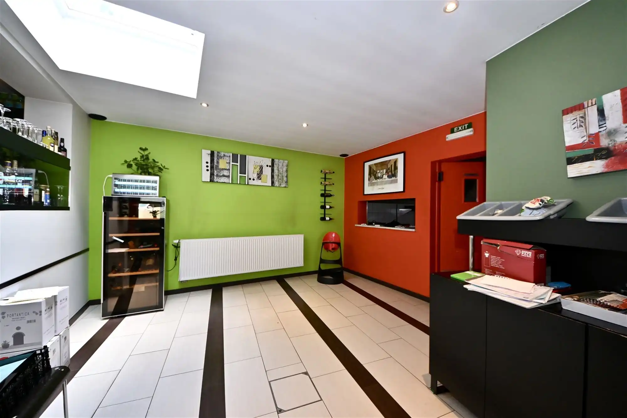 Handelspand met restaurant en appartement foto 12