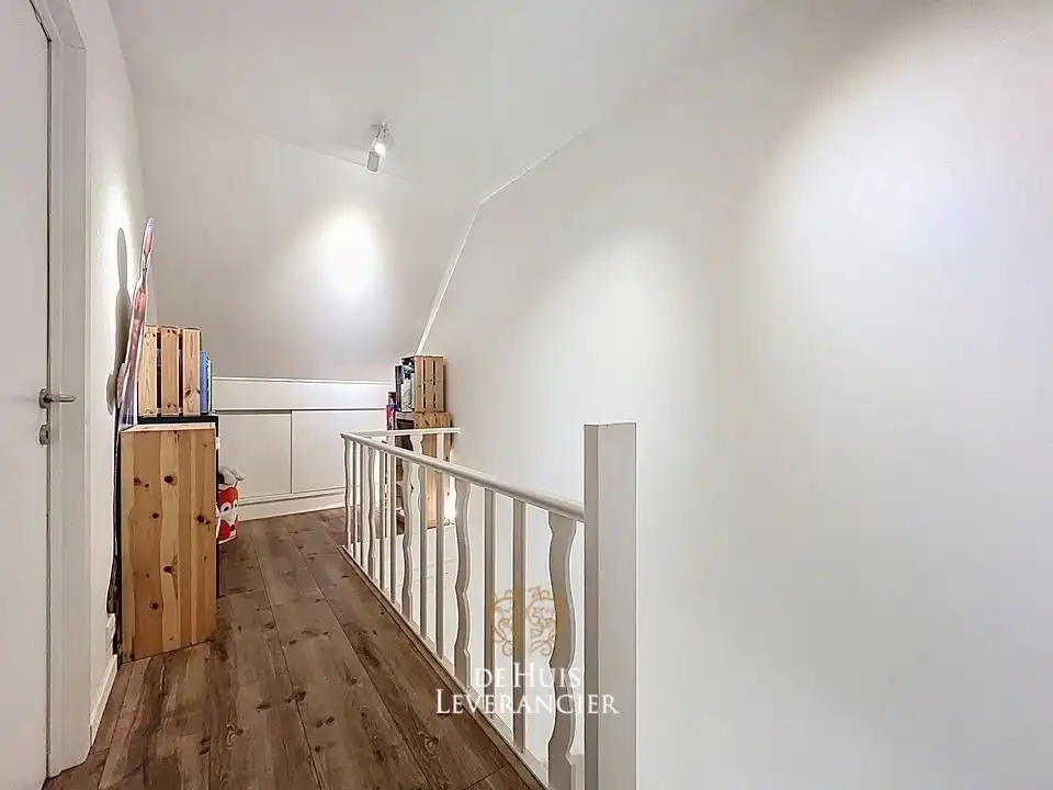 B&B Moment ELSDONK: Stijlvol gerenoveerde gezinswoning met 4 slpks en tuin, EPC Label B foto 28