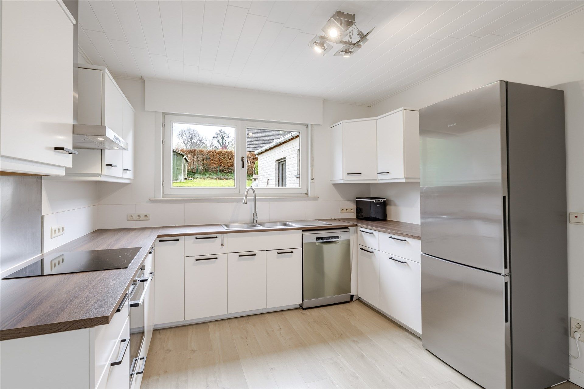 Charmante woning met 2slks en uniek verzicht foto 6