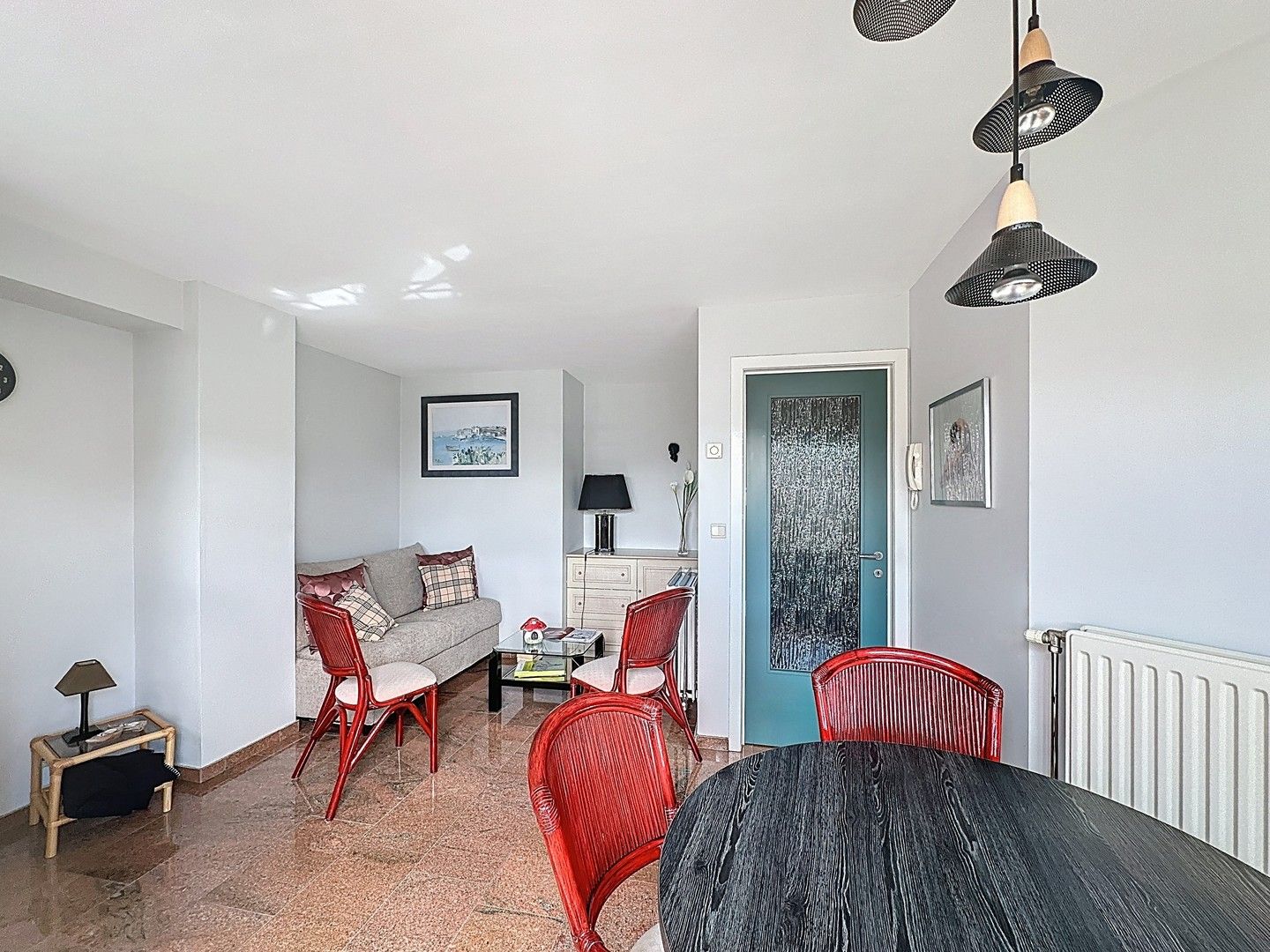 Instapklaar appartement met groot zonneterras op een boogscheut van het strand. foto 6