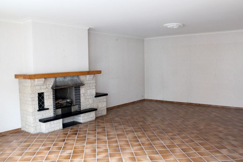 Centraal gelegen 2-slaapkamer appartement met terras foto 4