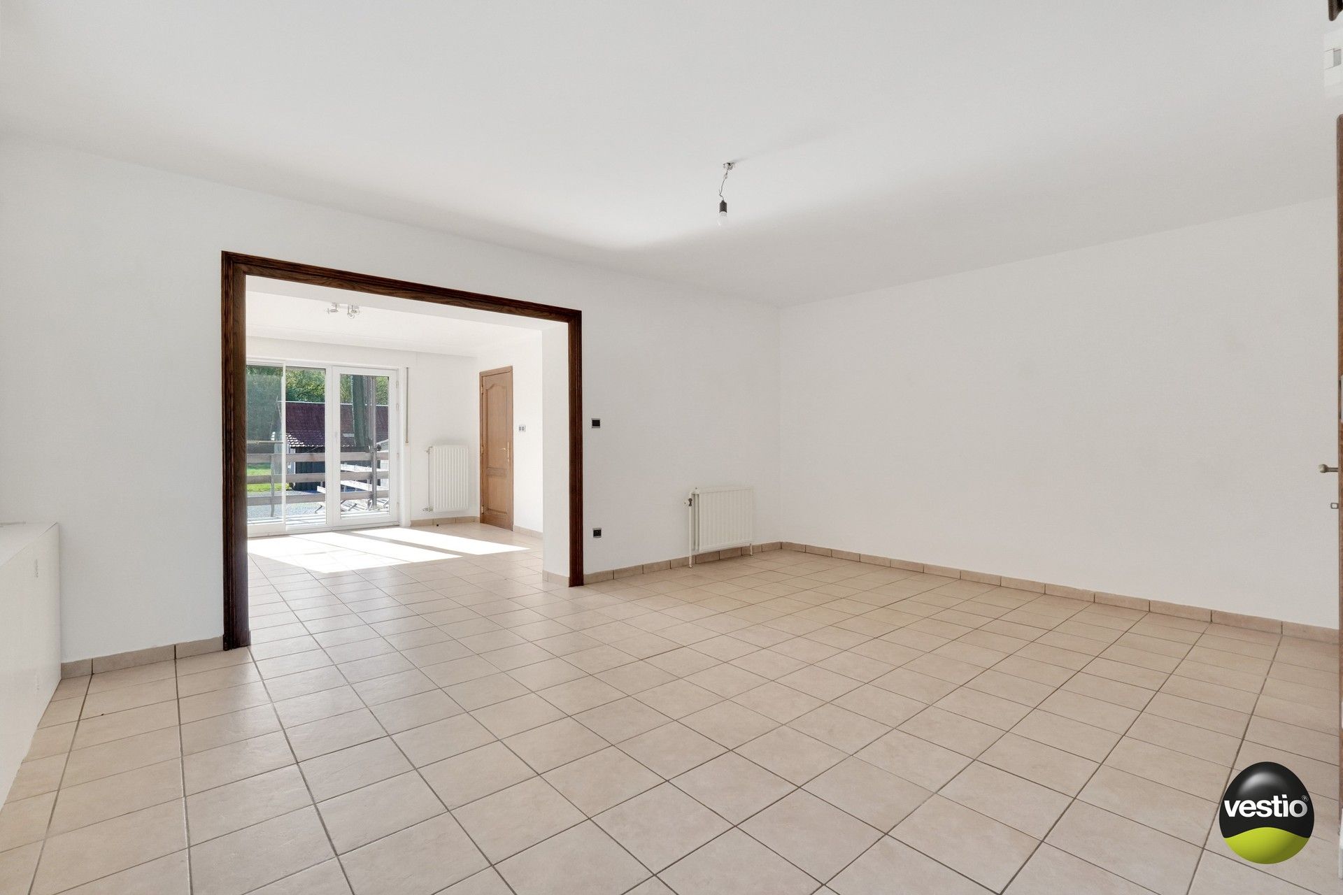 DEGELIJKE WONING MET WEILANDEN OP 1,7 HECTARE foto 18