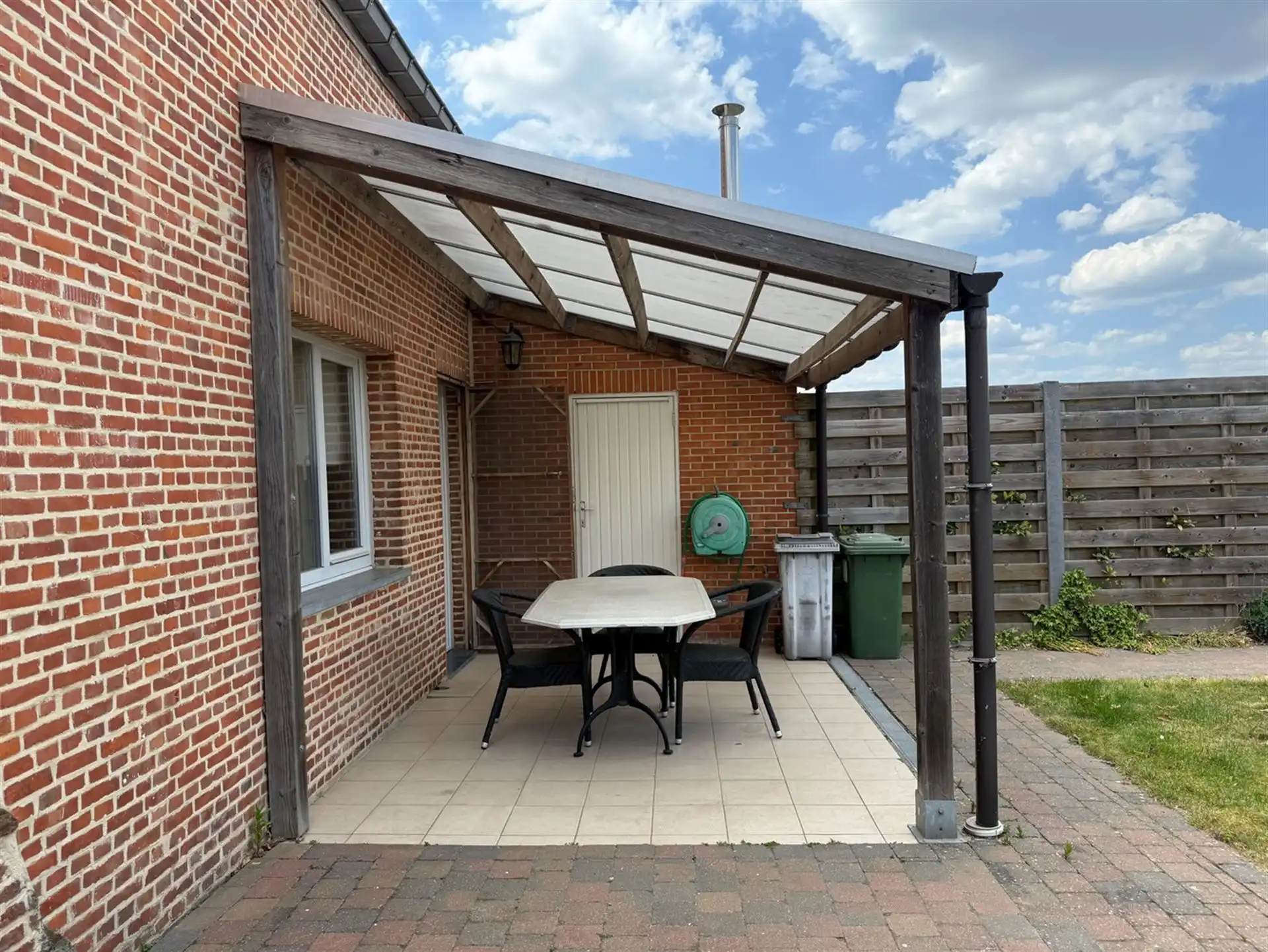 Gelijkvloers appartement van 87m² met 1 slaapkamer foto 10