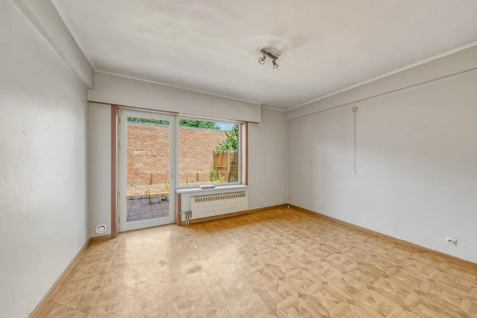 Interessant opbrengsteigendom met 3 appartementen in Oudenburg foto 9