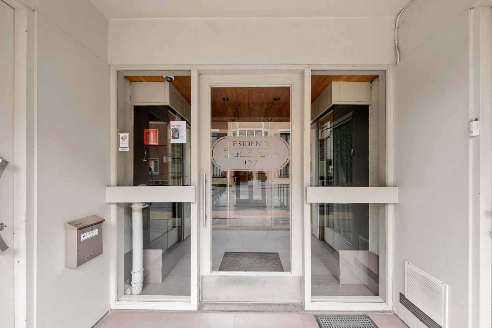 Twee opbrengst-studio's in centrum Deinze ! foto 2
