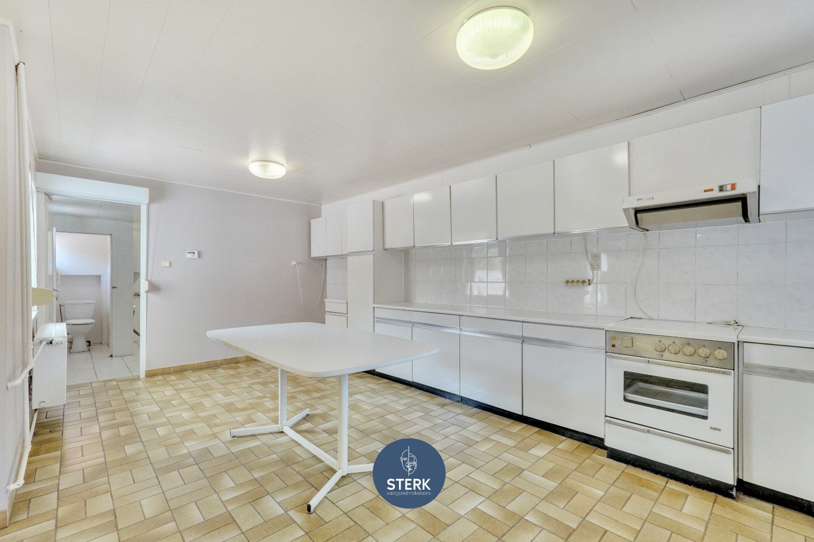 VERZORGDE GEZINSWONING OP EEN ONDERHOUDSVRIENDELIJK PERCEEL IN UIKHOVEN !  foto 11