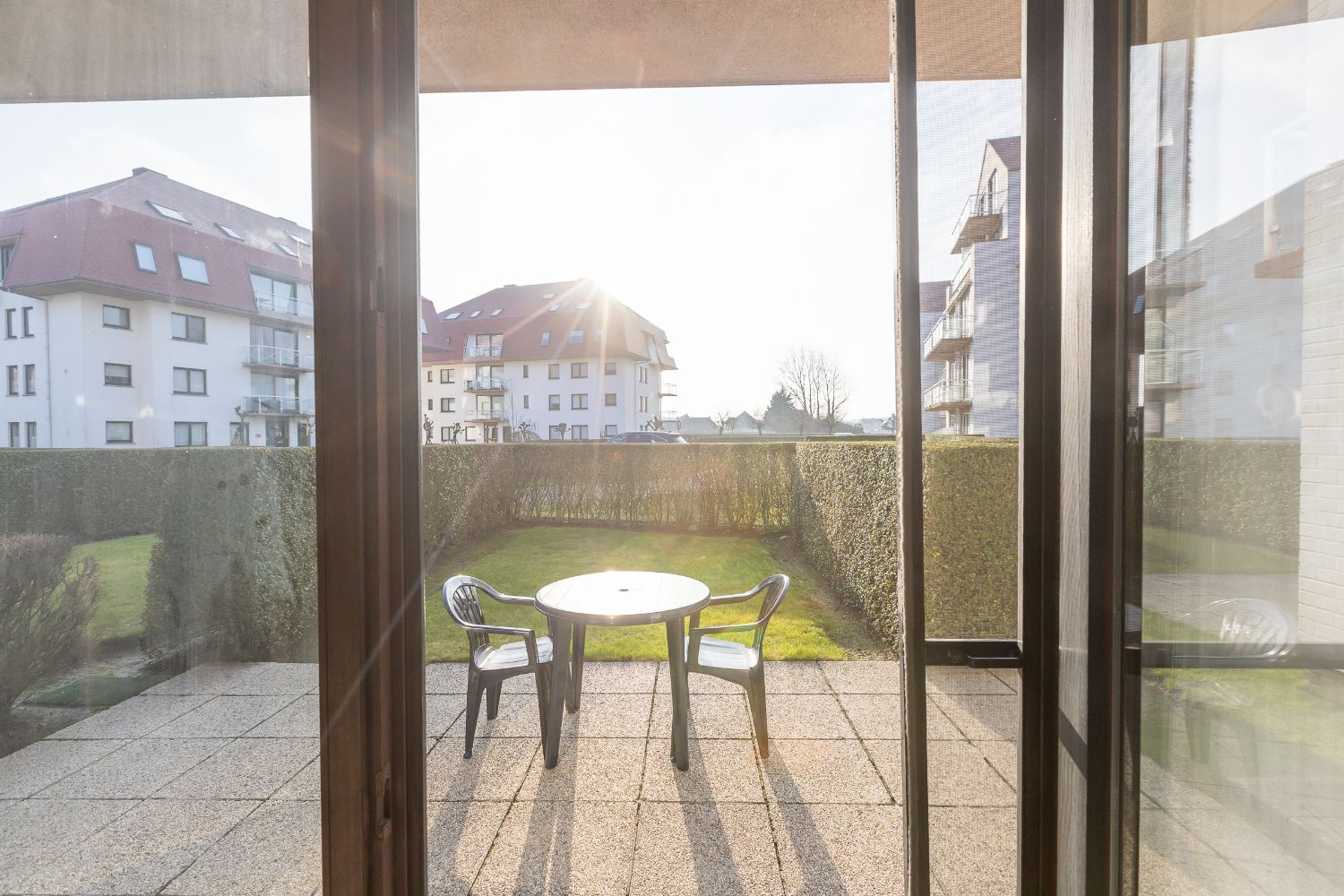 Instapklaar 2-slaapkamerappartement met zonnig terras op domein Green Garden foto 2