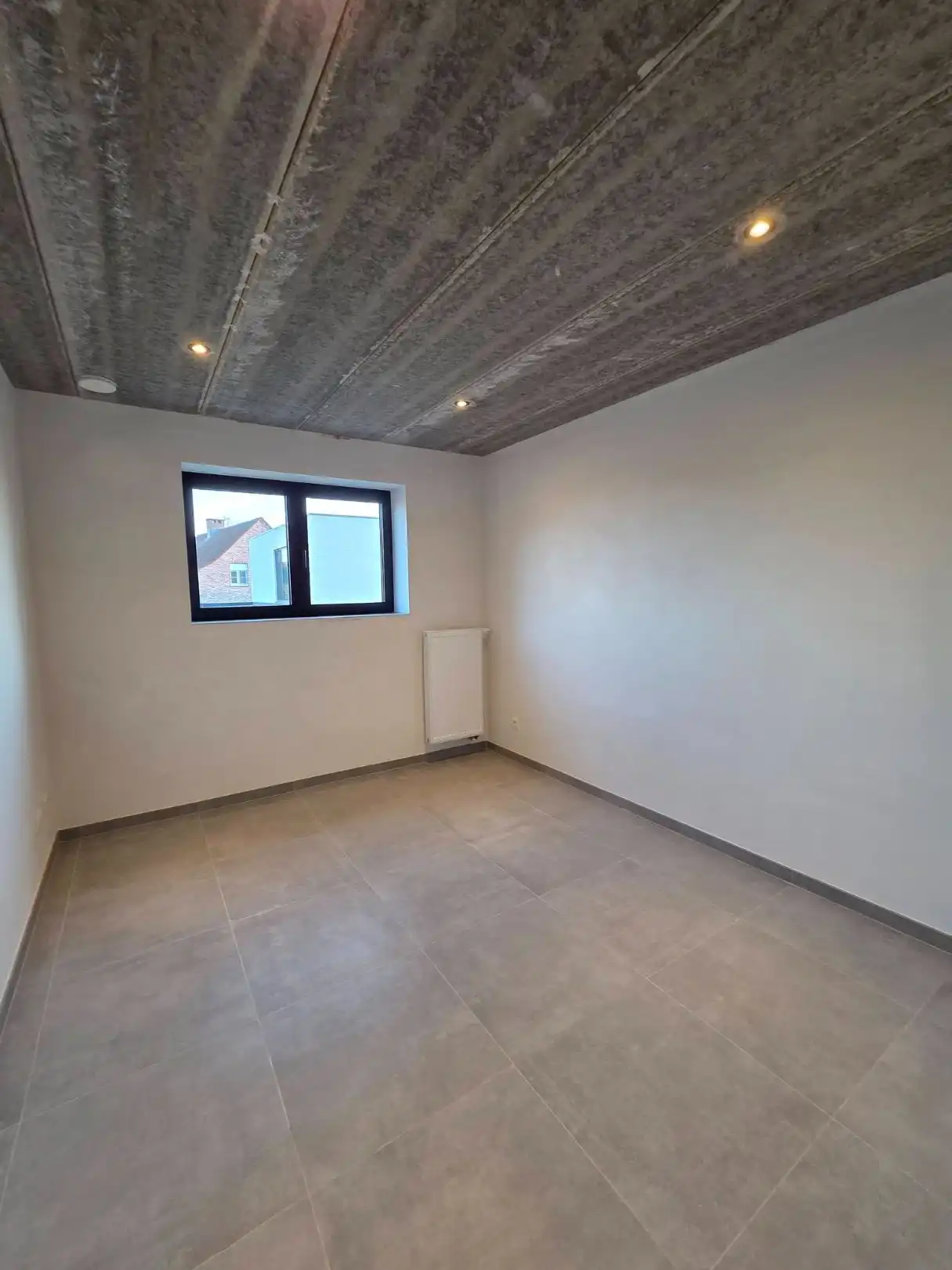 Viergevelvilla...Bouwjaar 2018...6 slaapkamers... foto 13