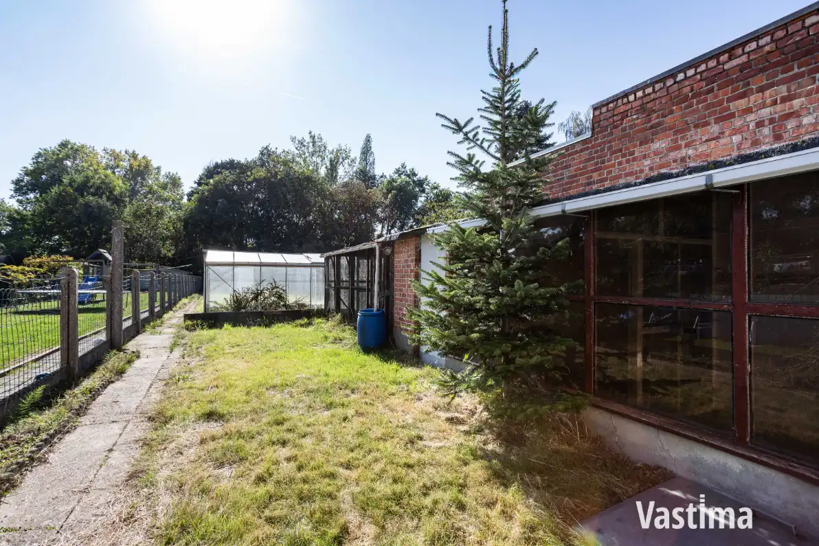 Woning met 3 slaapkamers, garage en ruime tuin foto 22