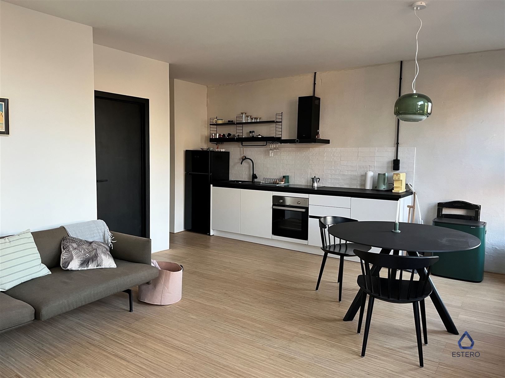 Semi gemeubeld appartement te Antwerpen foto 3