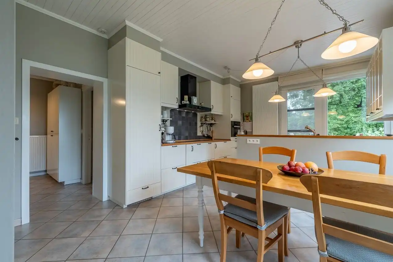 Wonen in het groen, heerlijke terrassen,  prachtige zichten foto 18
