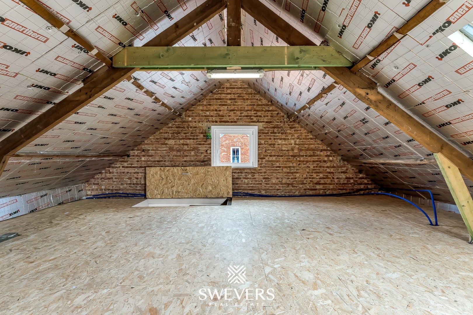 Gerenoveerde gezinswoning met ruime hangar te Sint-Truiden foto 20