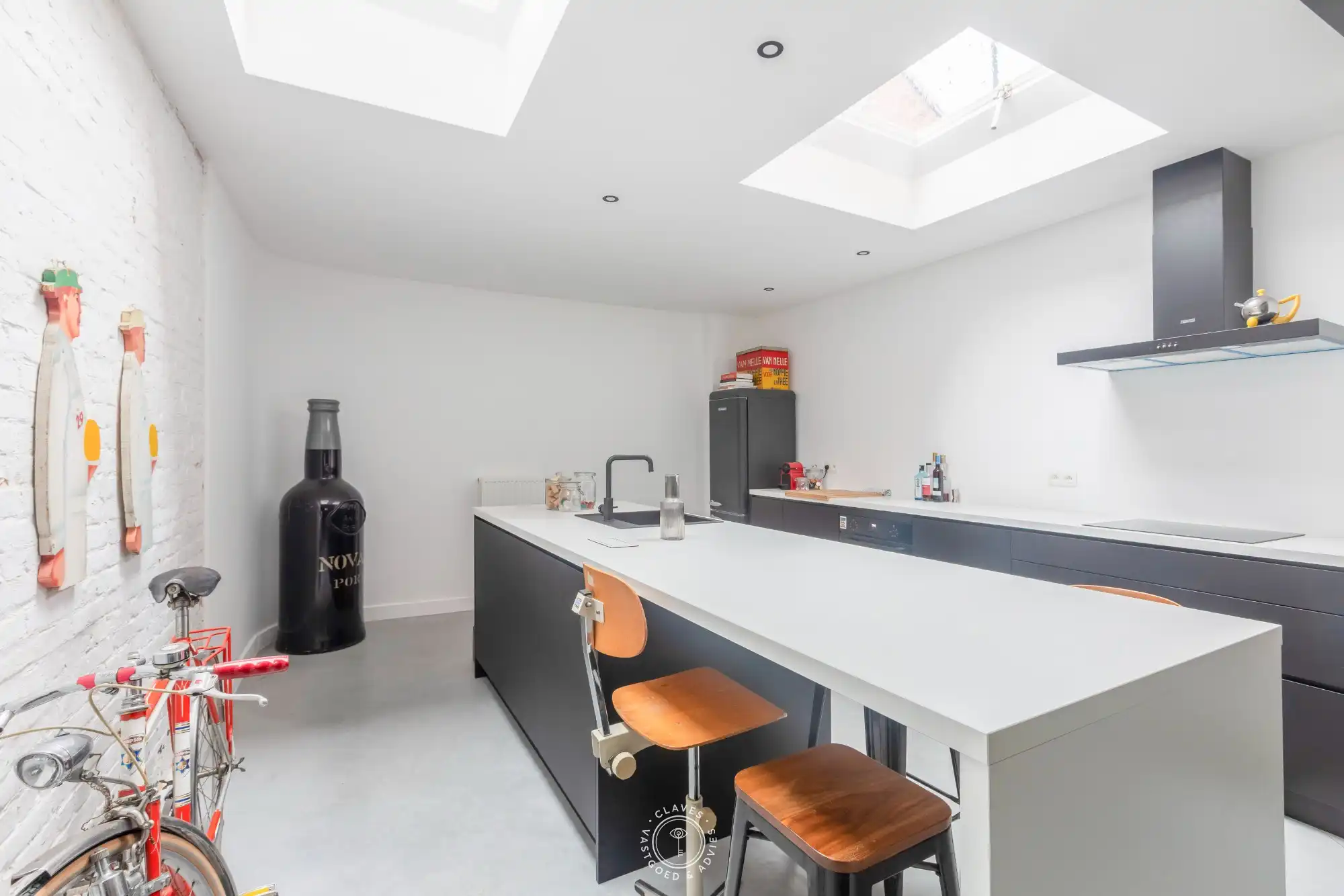 Fijne stadswoning met industriële look op wandelafstand van het station foto 3