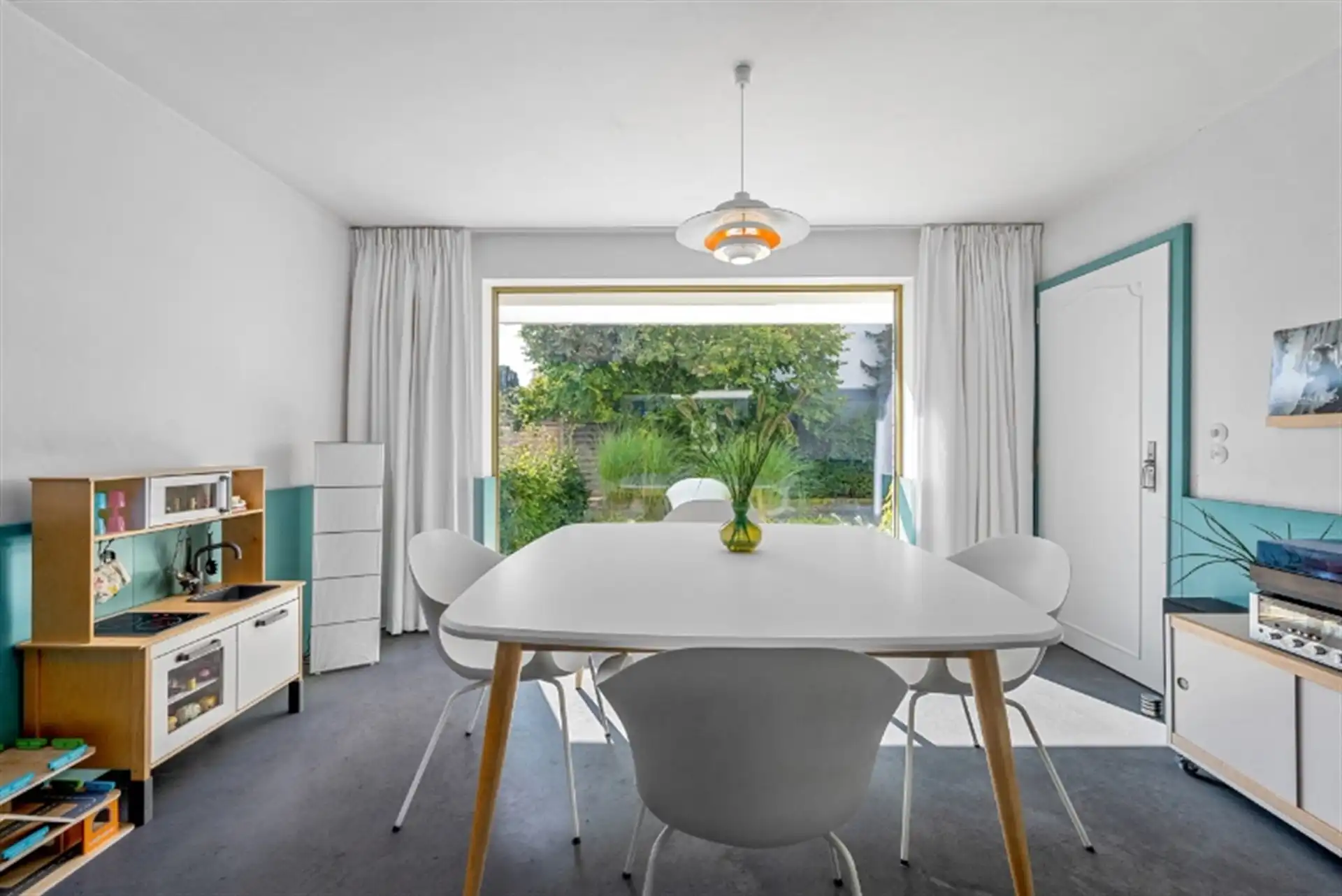 Trendy woning in rustige omgeving te Aalst foto 9