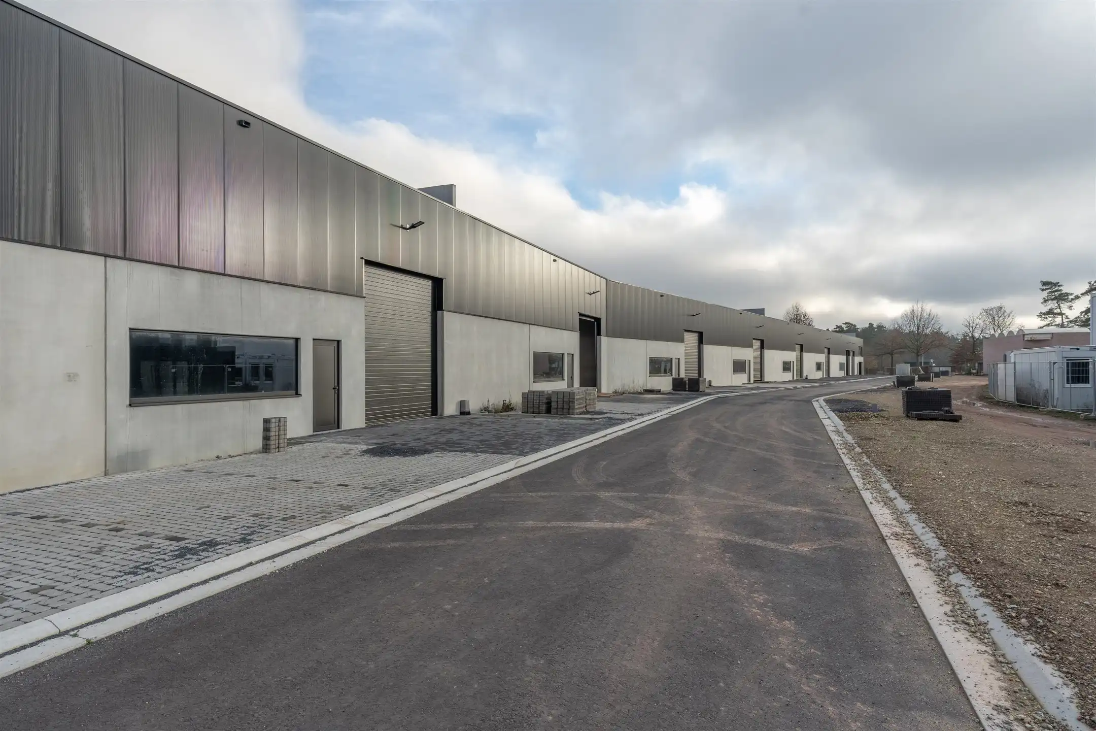 Nieuwbouw KMO-Unit (353 m²) op ideale locatie in Beerse foto 11