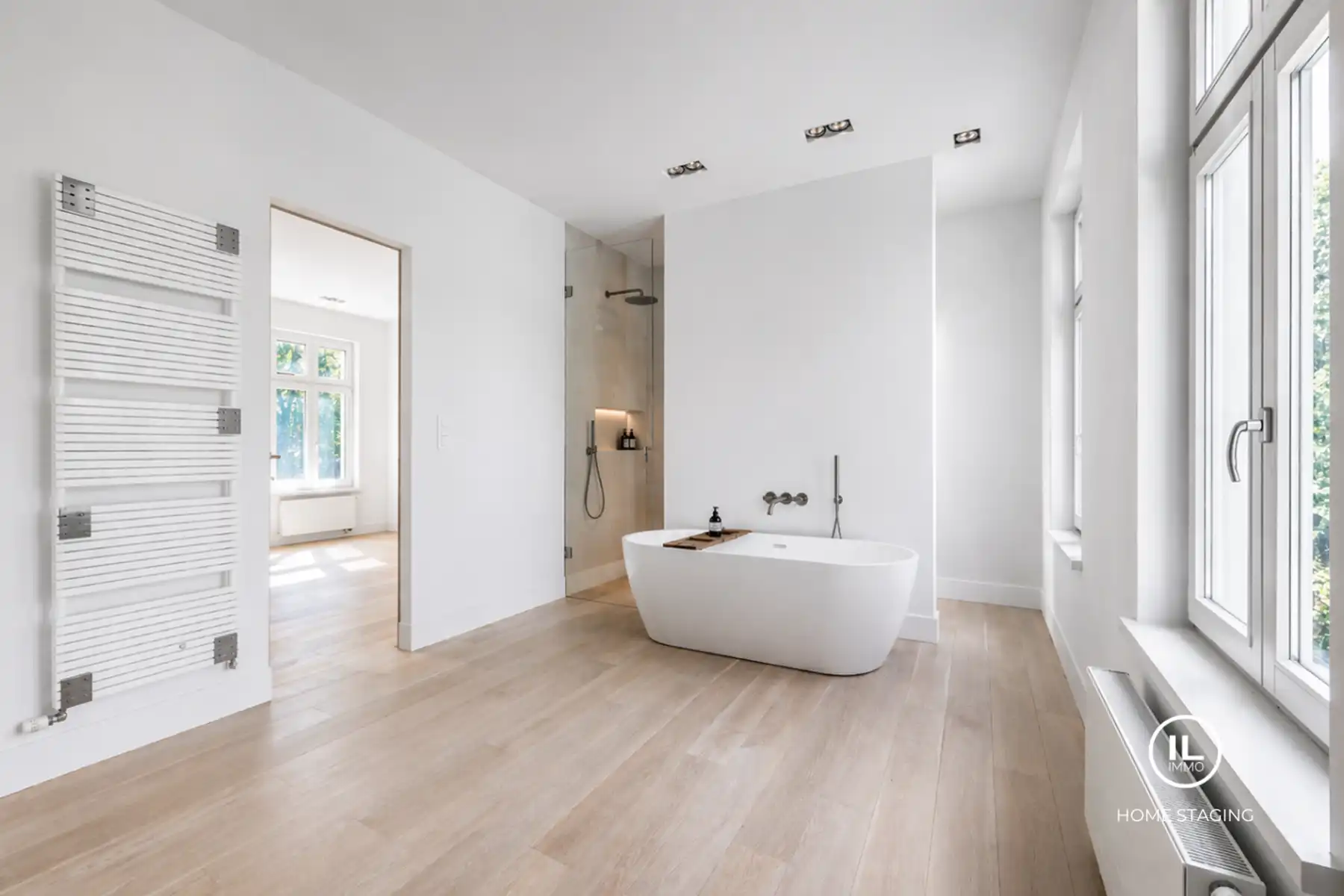 Magnifieke villa op 2.415 m² in residentiële wijk foto 29