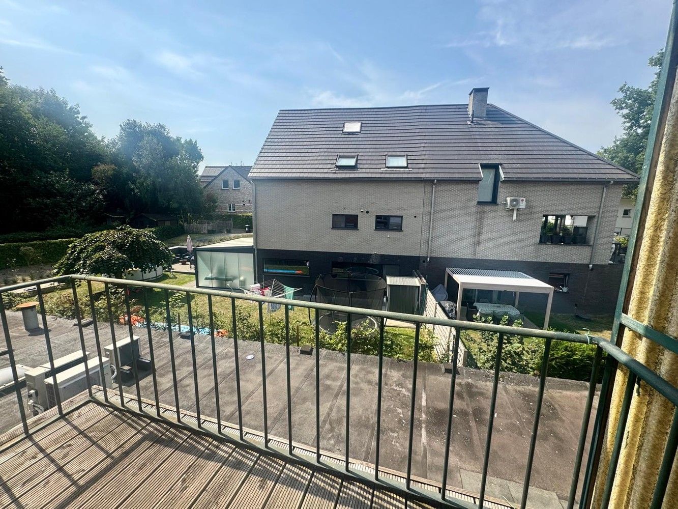 Intrekklaar appartement met 2 terrassen foto 10