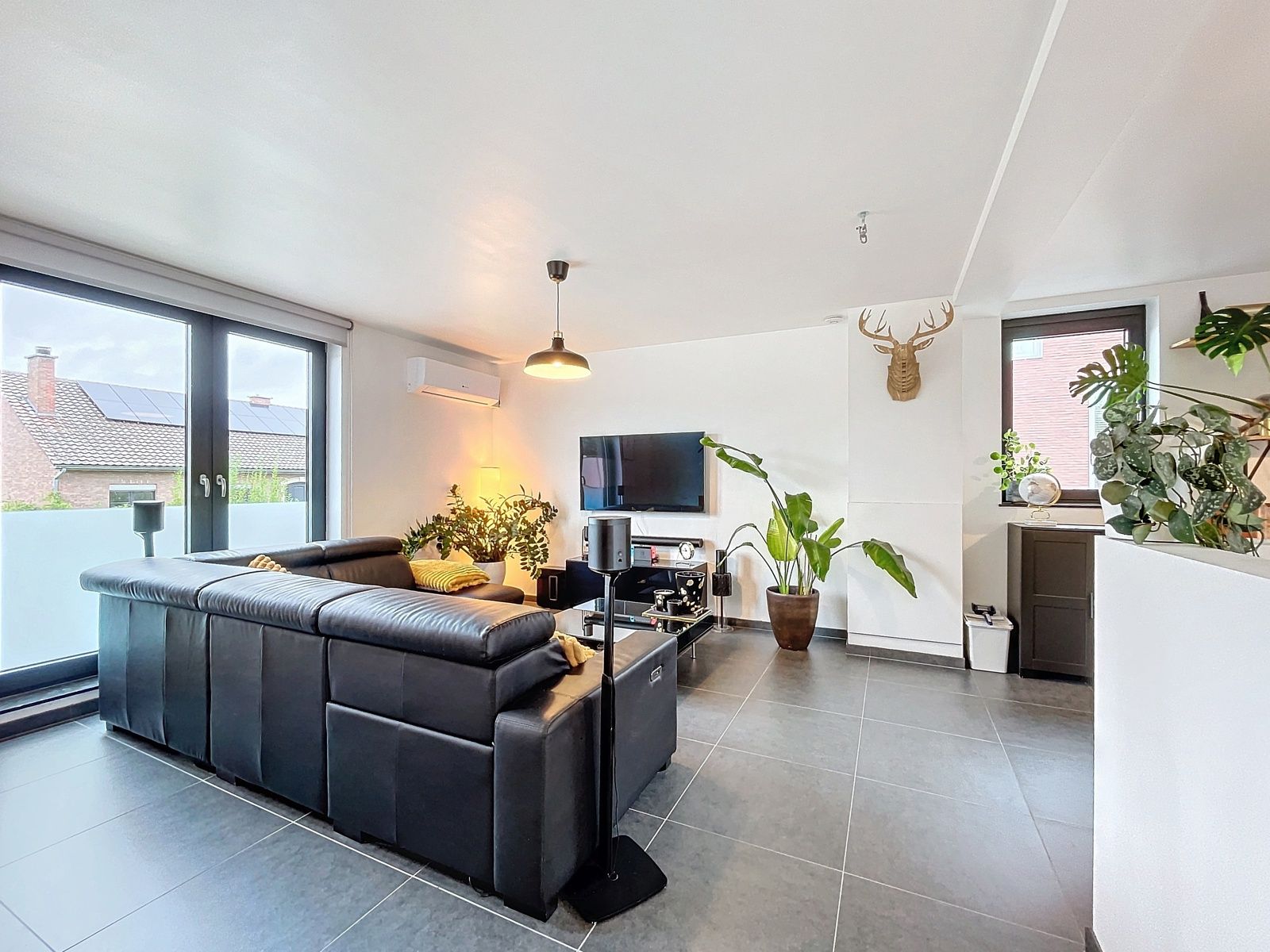 Instapklare modernde woning op een toplocatie foto 14