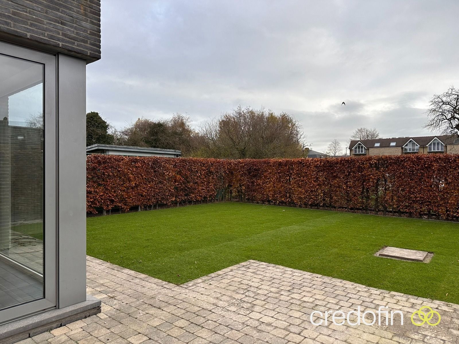 Goed gelegen woning met 3 slk, bureau en garage foto 15