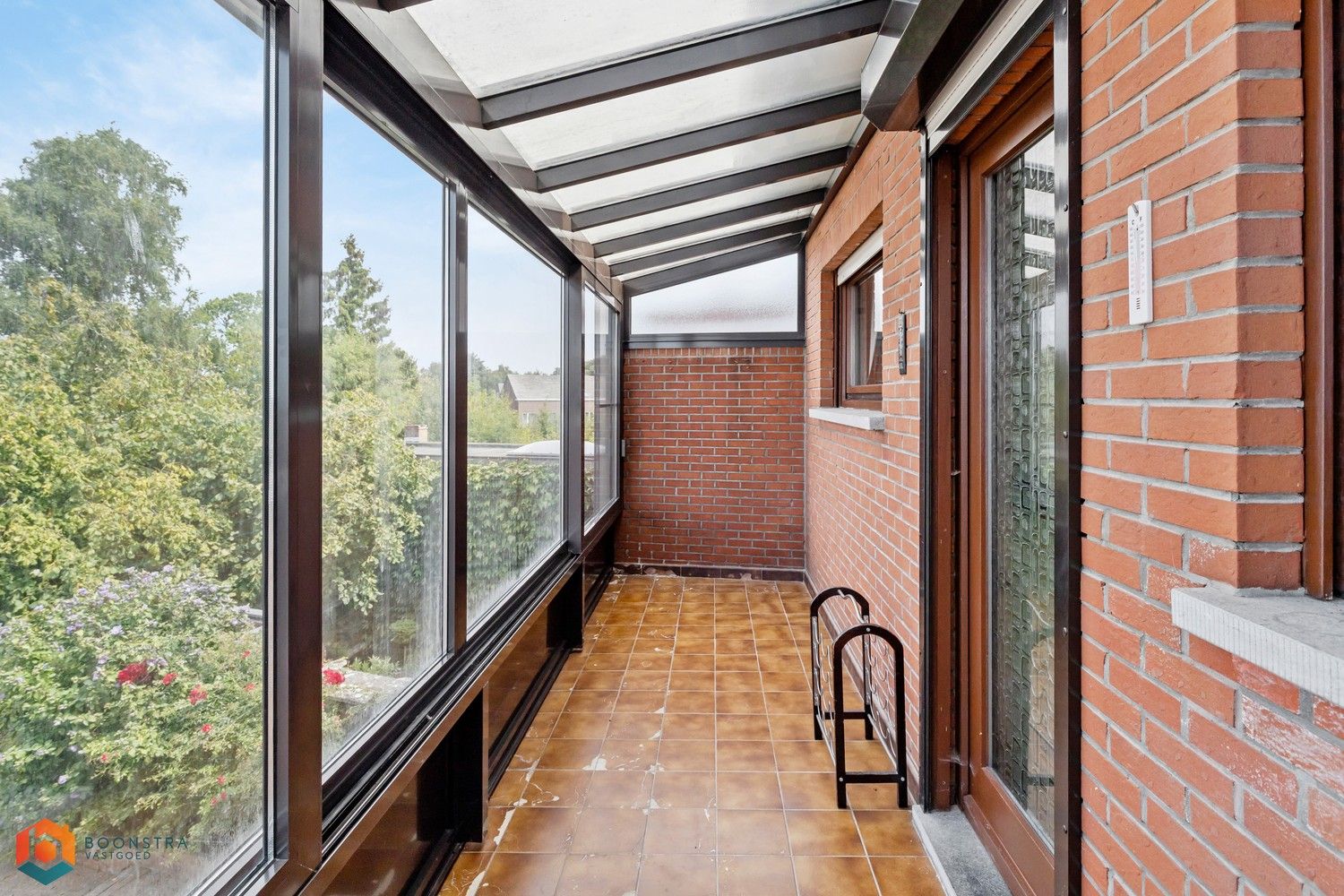 Instapklare woning met garage op sublieme locatie foto 12