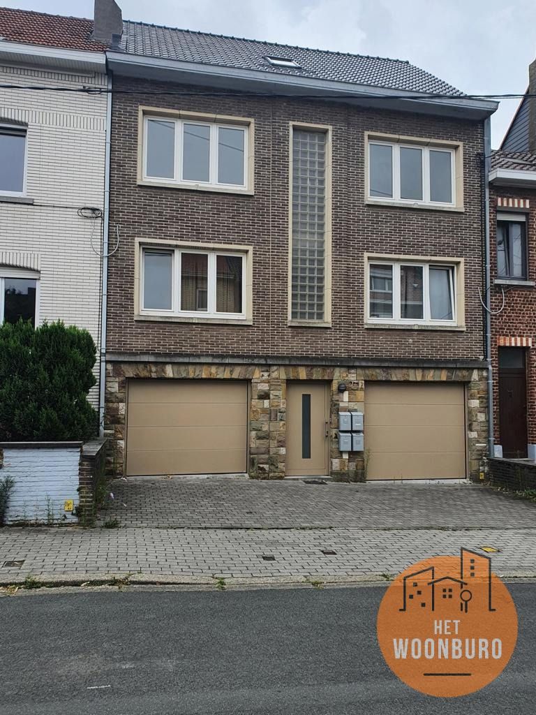 Appartement 1 slpk met balkon, kelder, garage en tuin foto {{pictureIndex}}
