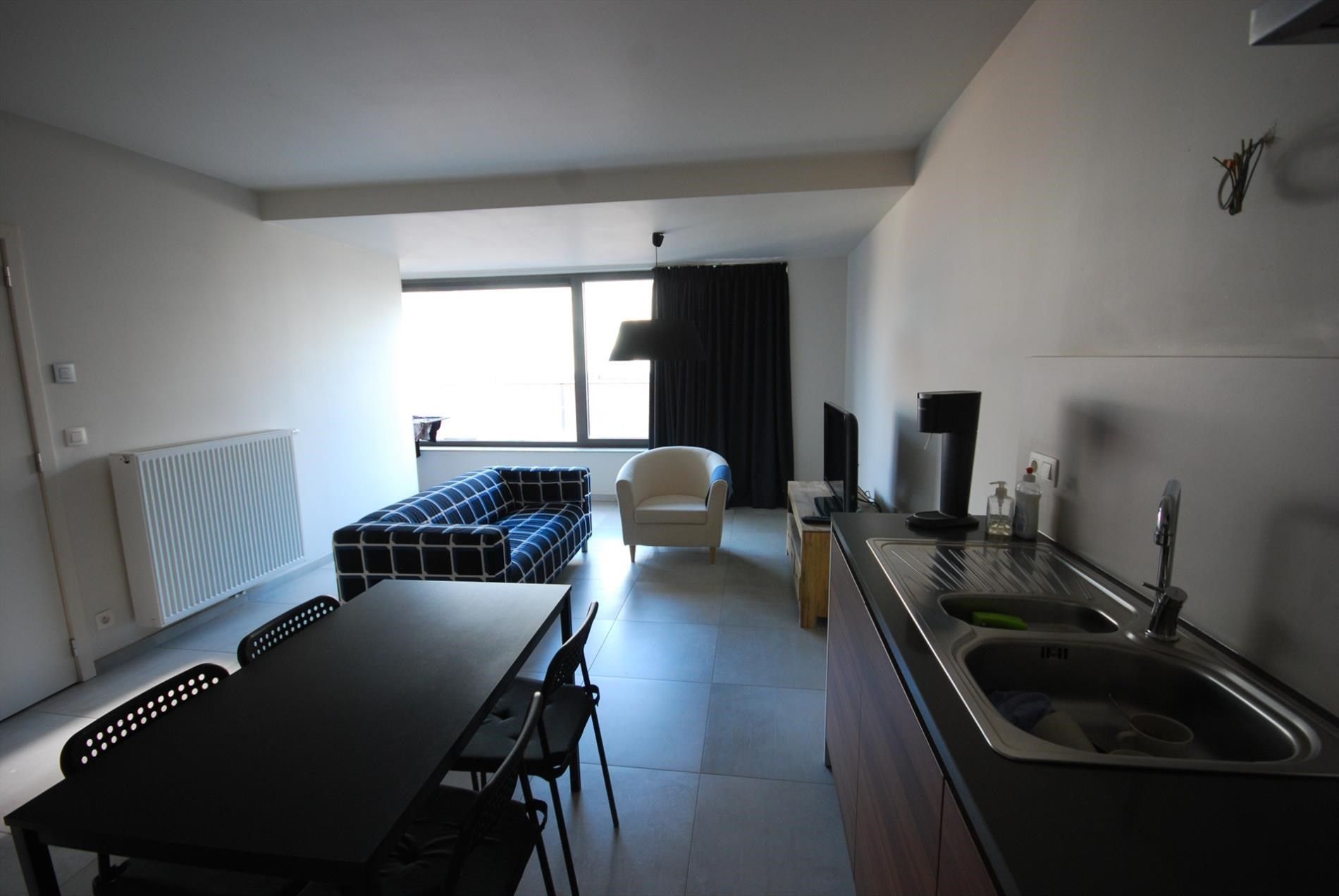 EENSLAAPKAMER STUDIO IN CENTRUM RUMBEKE foto 4