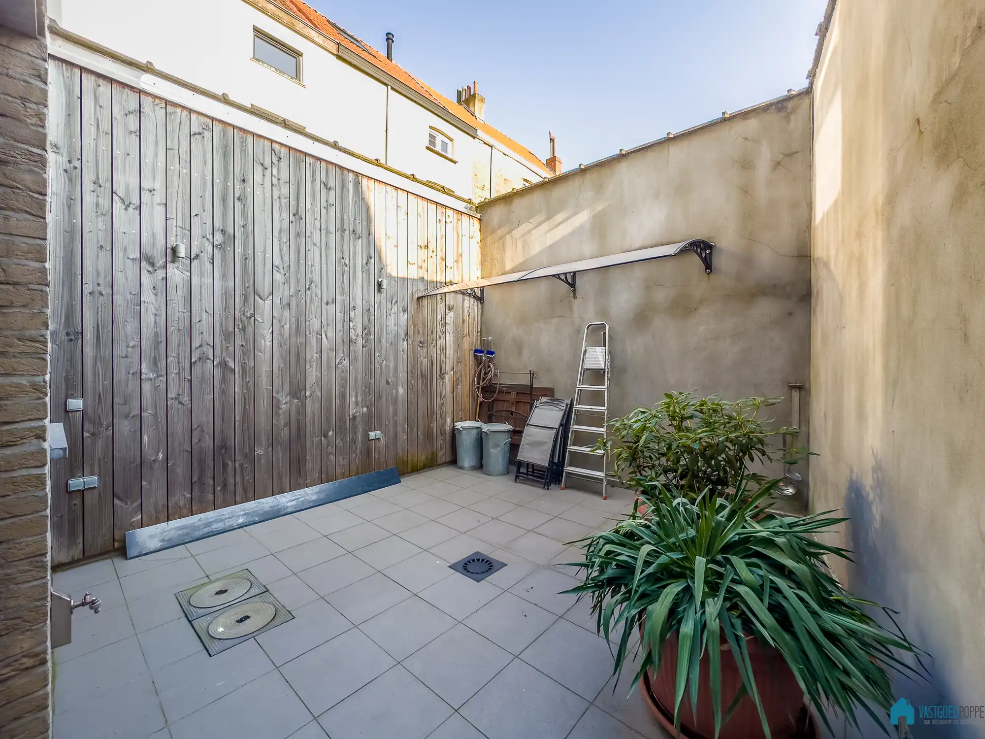 DUPLEX-APPARTEMENT TE HUUR foto 2