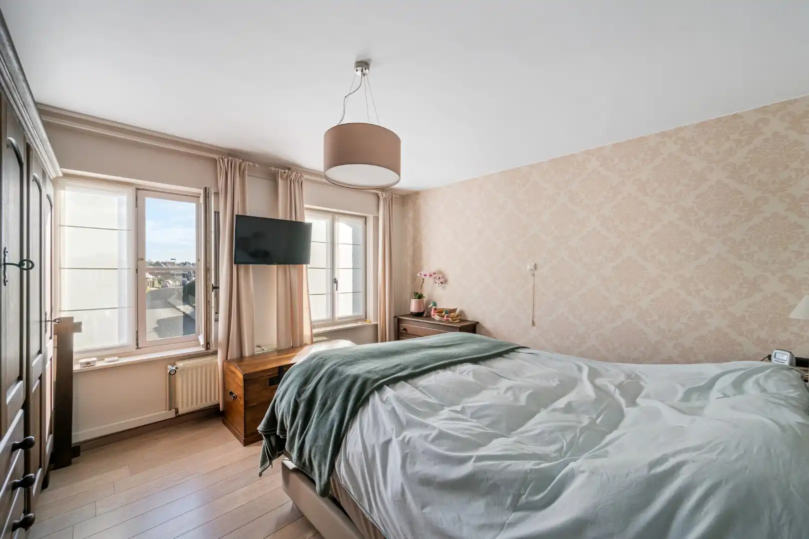 Instapklare woning met 3 slaapkamers en zonnige tuin in Vlamertinge foto 7