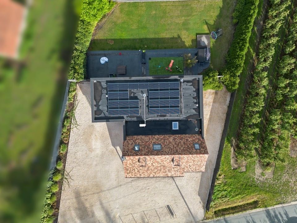UNIEKE LUXUEUZE VILLA OP EEN PRACHTIG PERCEEL VAN 28A50CA IN SINT-TRUIDEN foto 6