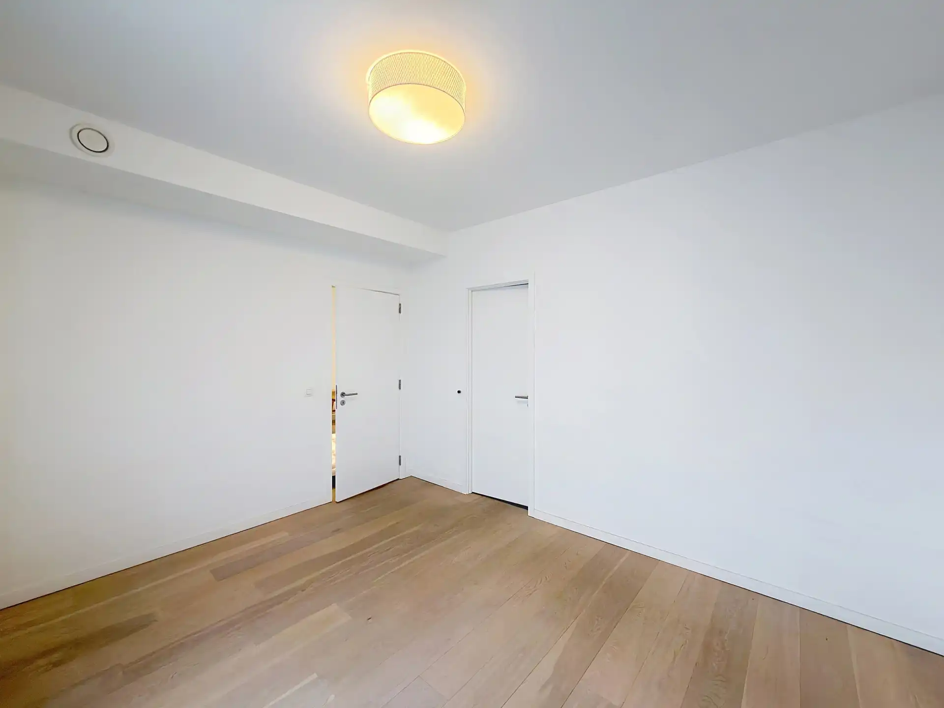Europese wijk - Appartement met 1 slaapkamer  foto 5