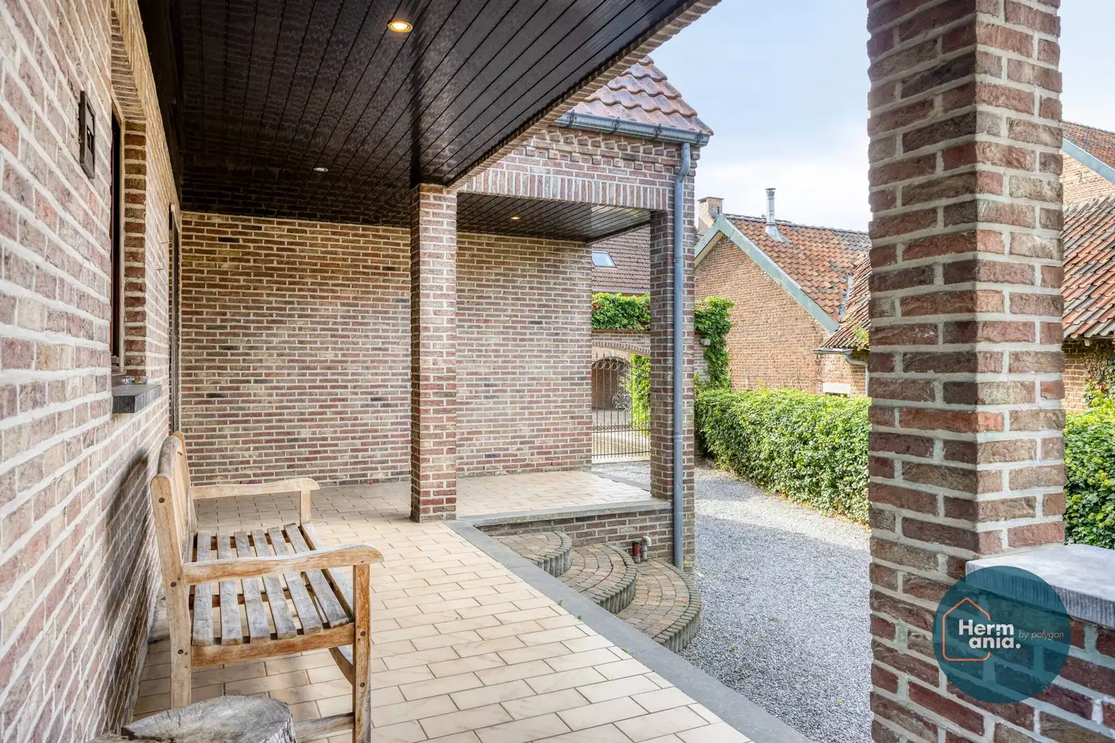Vrijstaande woning met veel potentieel in een rustige omgeving te Bilzen foto 18