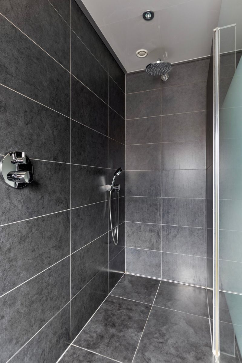 Charmante, gerenoveerde HOB met veranda en tuin in Hasselt – instapklaar en perfect gelegen! foto 15