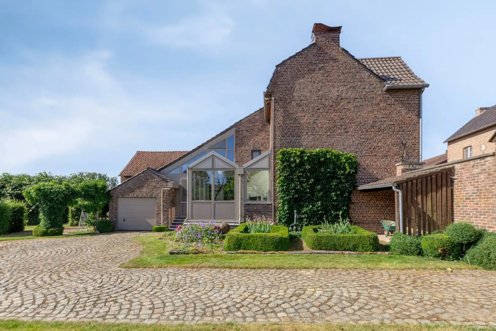 Uitzonderlijke woning met prachtig vergezicht op perceel van 72 are foto 24