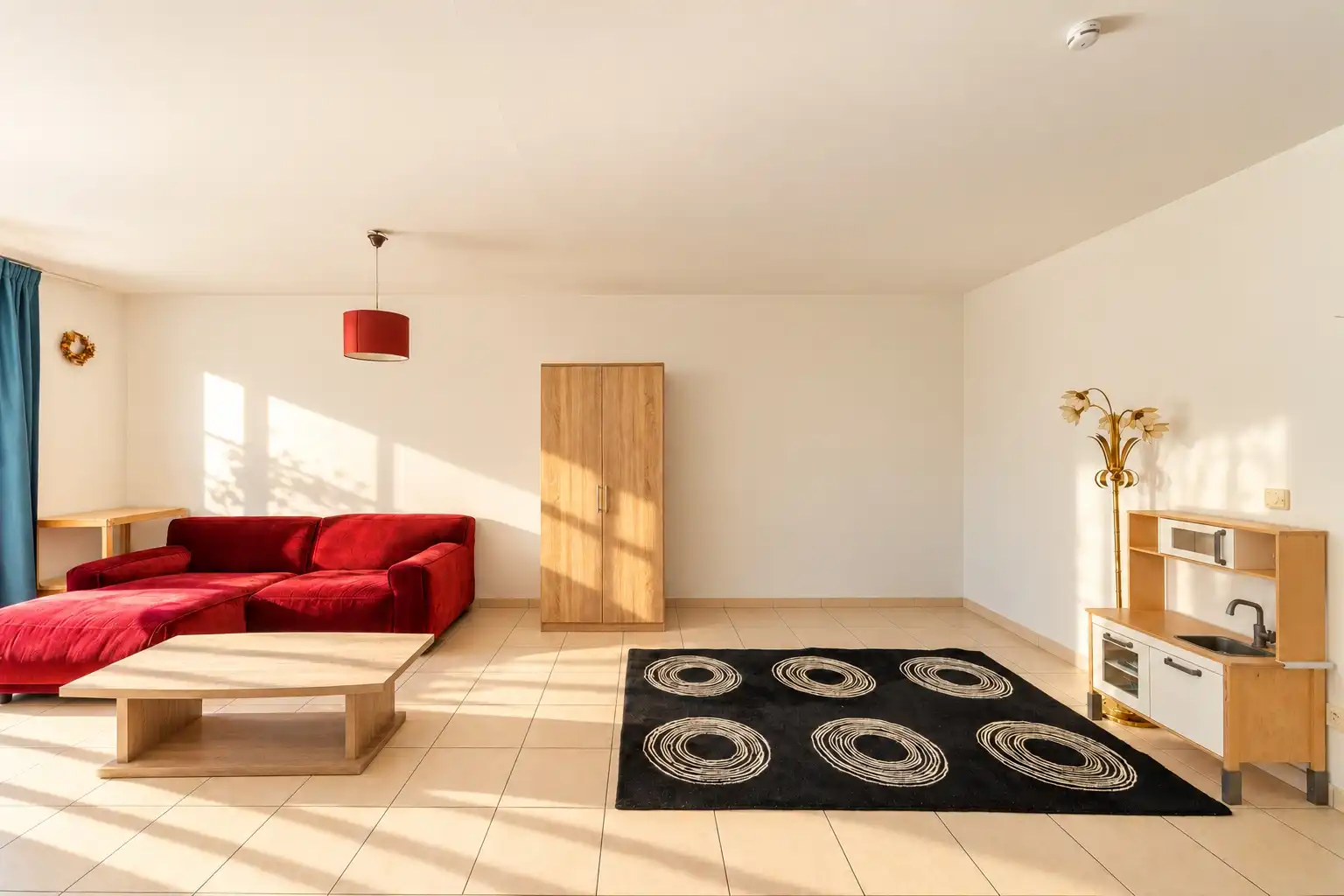 Gelijkvloers 2-slpk appartement met tuin! foto 8