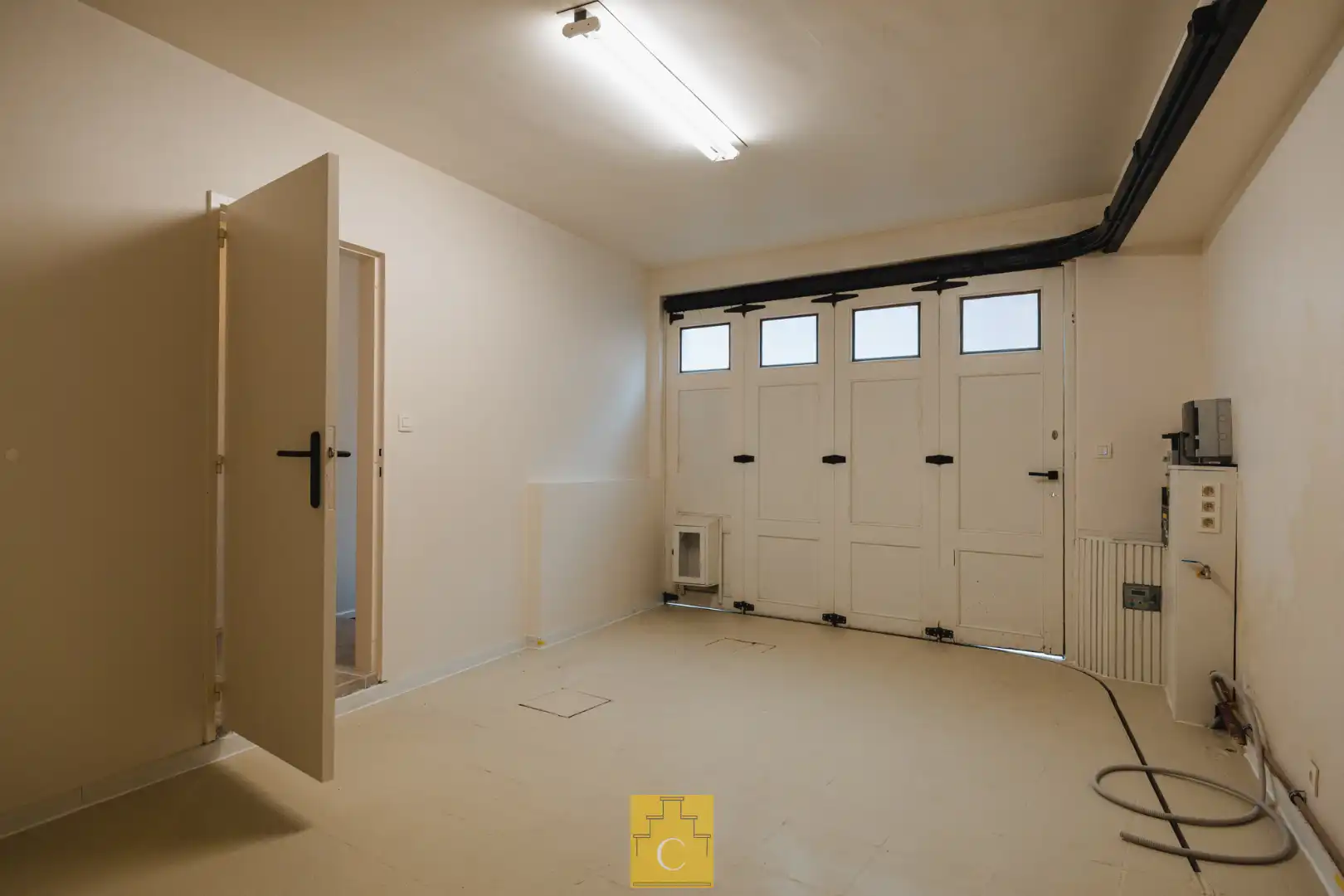 perfect gelegen pas gerenoveerde stadswoning - 340 m2 vloeroppervlakte - met garage, tuin en extra terras op het verdiep foto 30