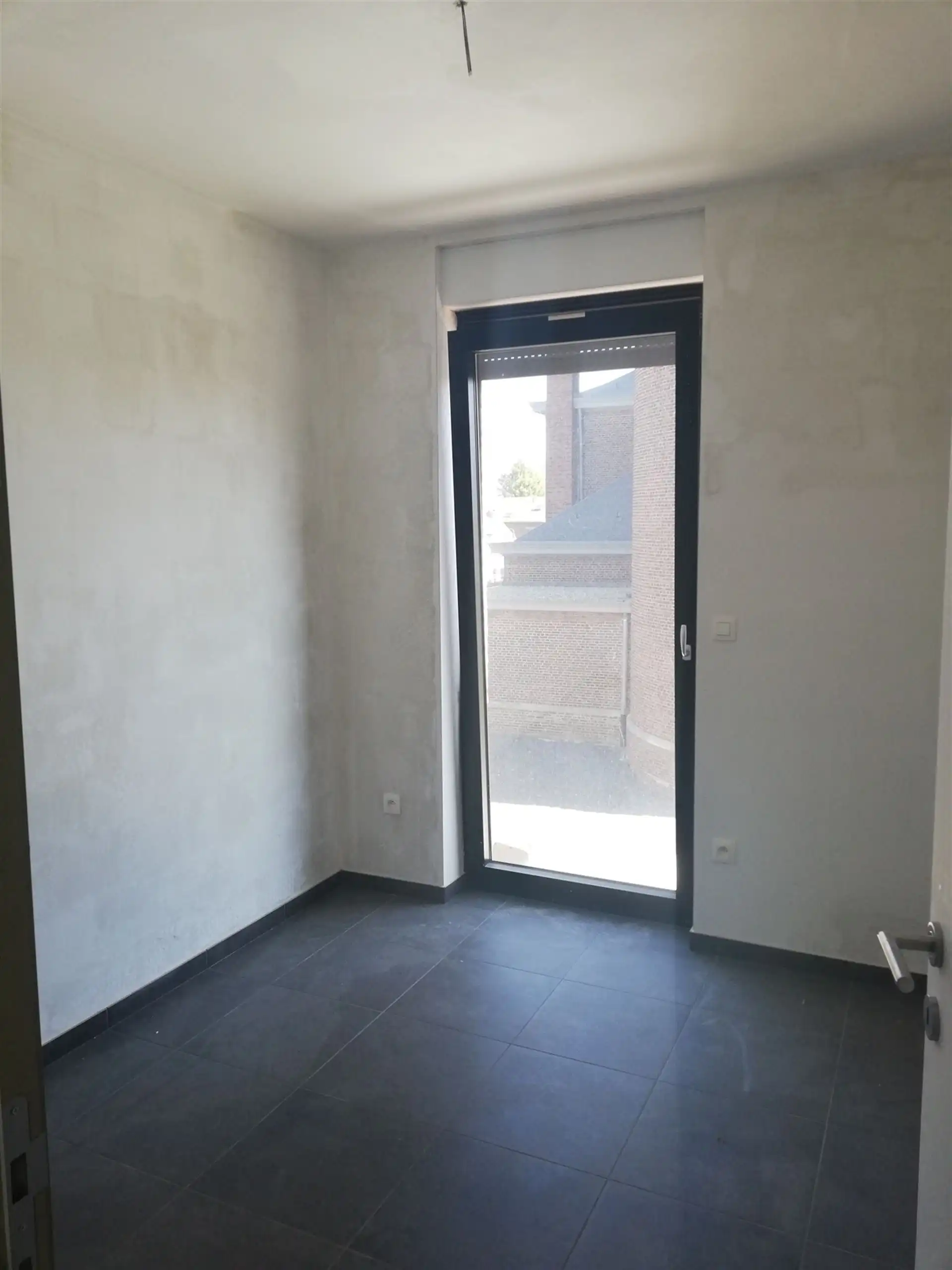 Appartement met 2 slaapkamers en terras en autostaanplaats foto 9