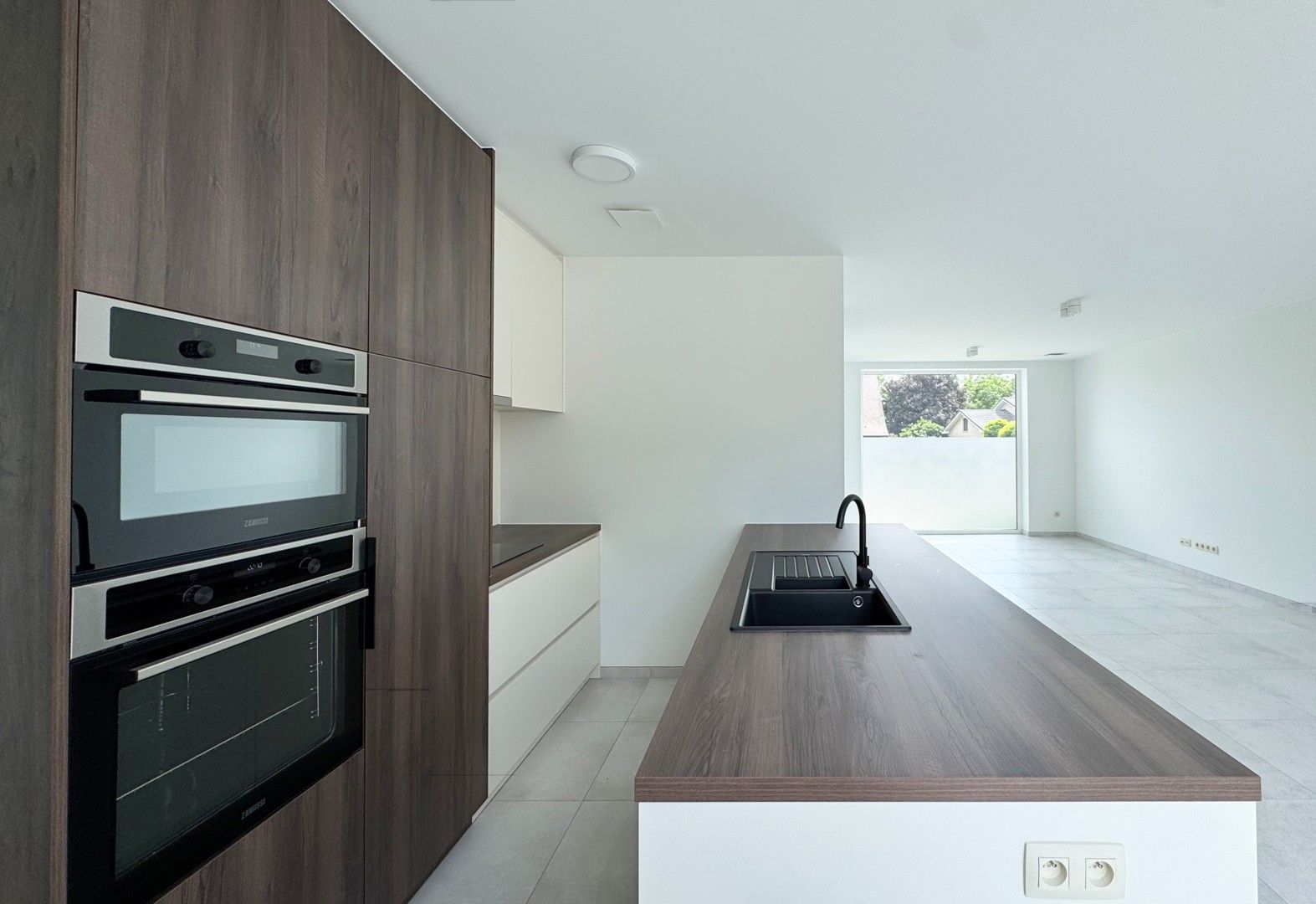 Nieuwbouwwoning met grote tuin en 4 slaapkamers foto 4