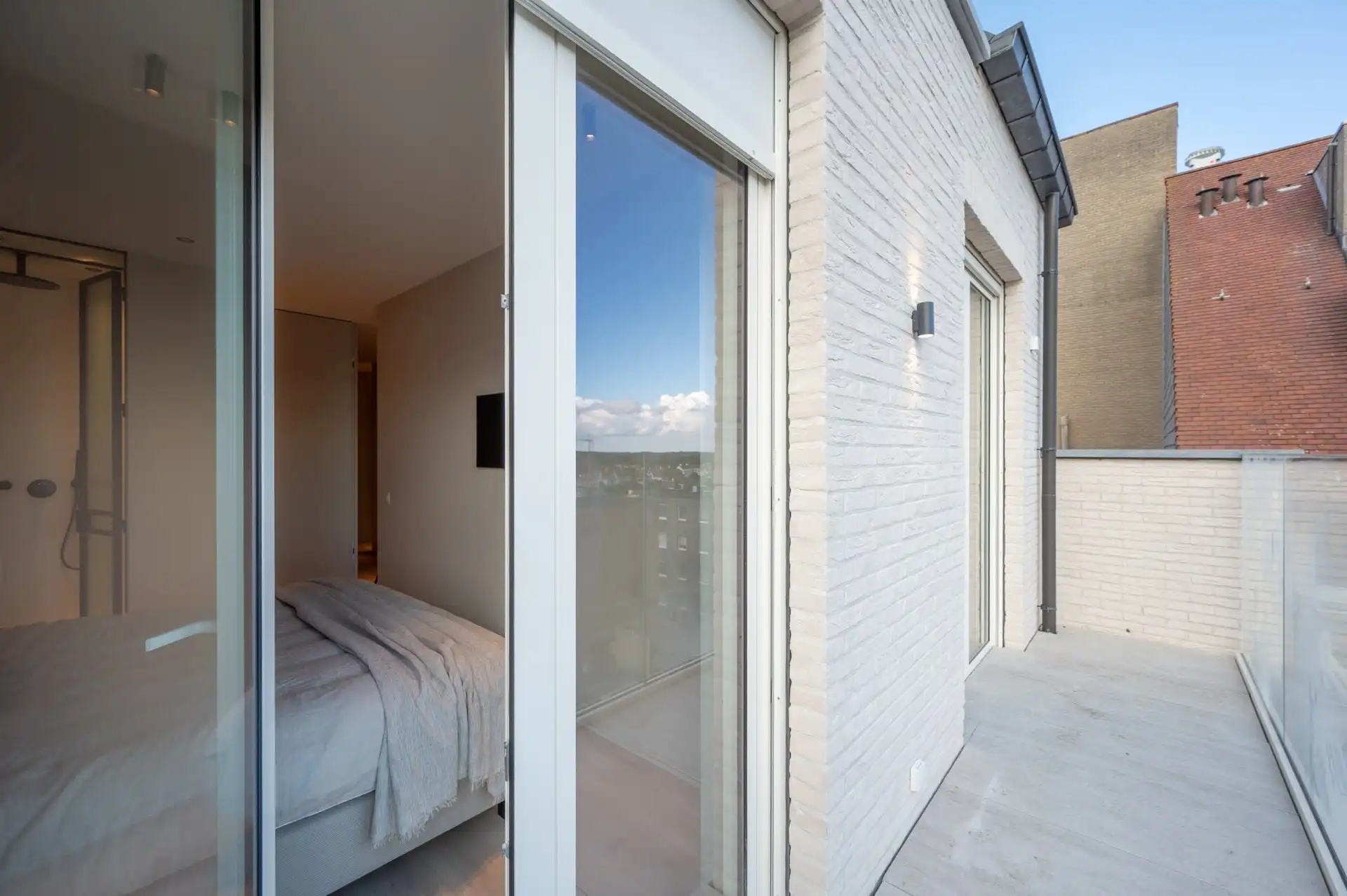 Exclusief nieuwbouwappartement met frontaal zeezicht en royale terrassen nabij het Alberplein foto 21