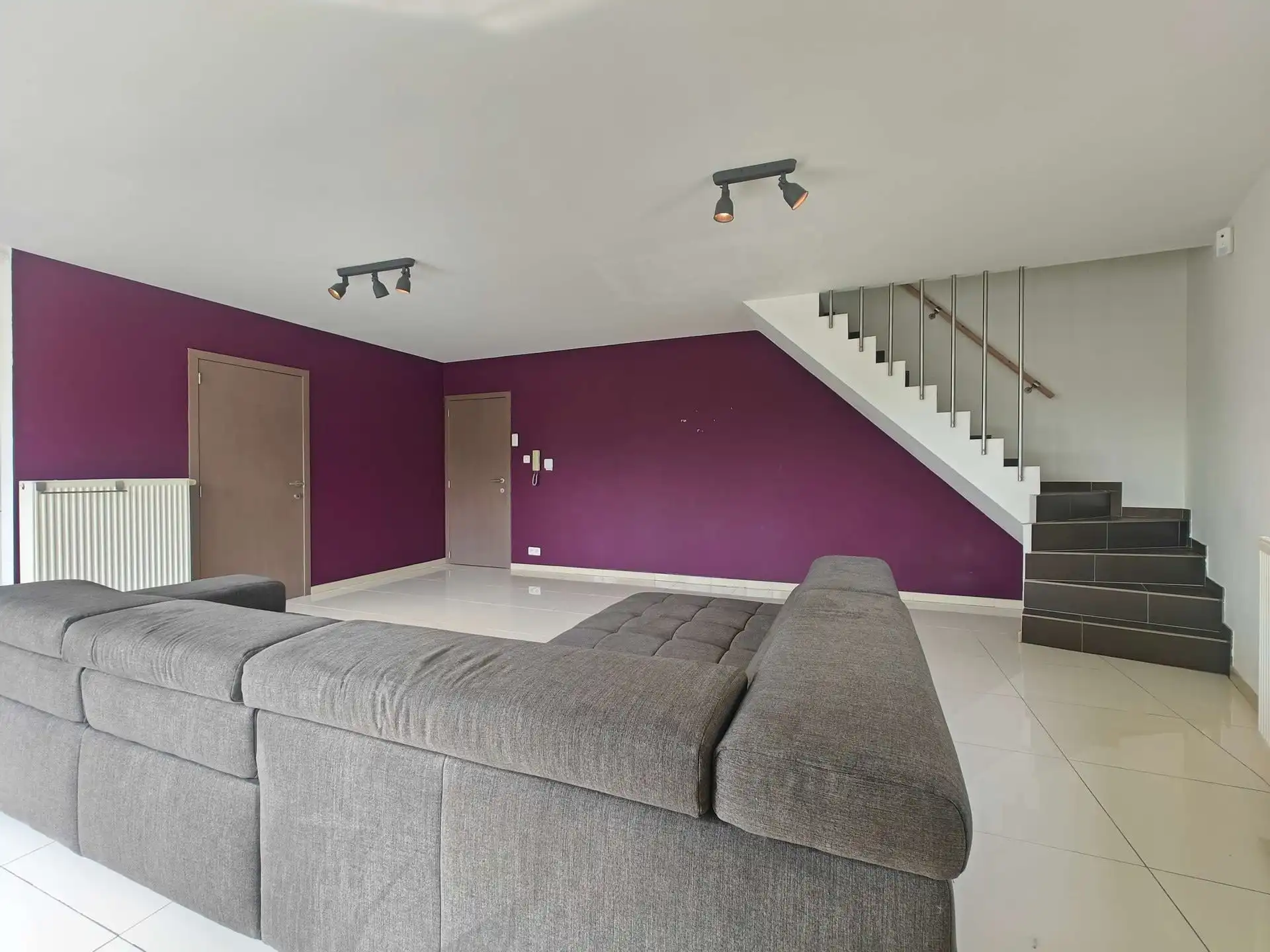 Duplex appartement voorzien van 2 slaapkamers en een aparte garage foto 6