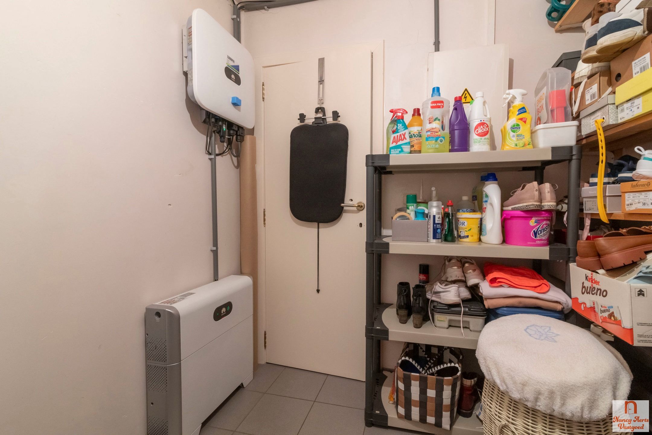 Ruim, stijlvol appartement met 4 slaapkamers foto 21