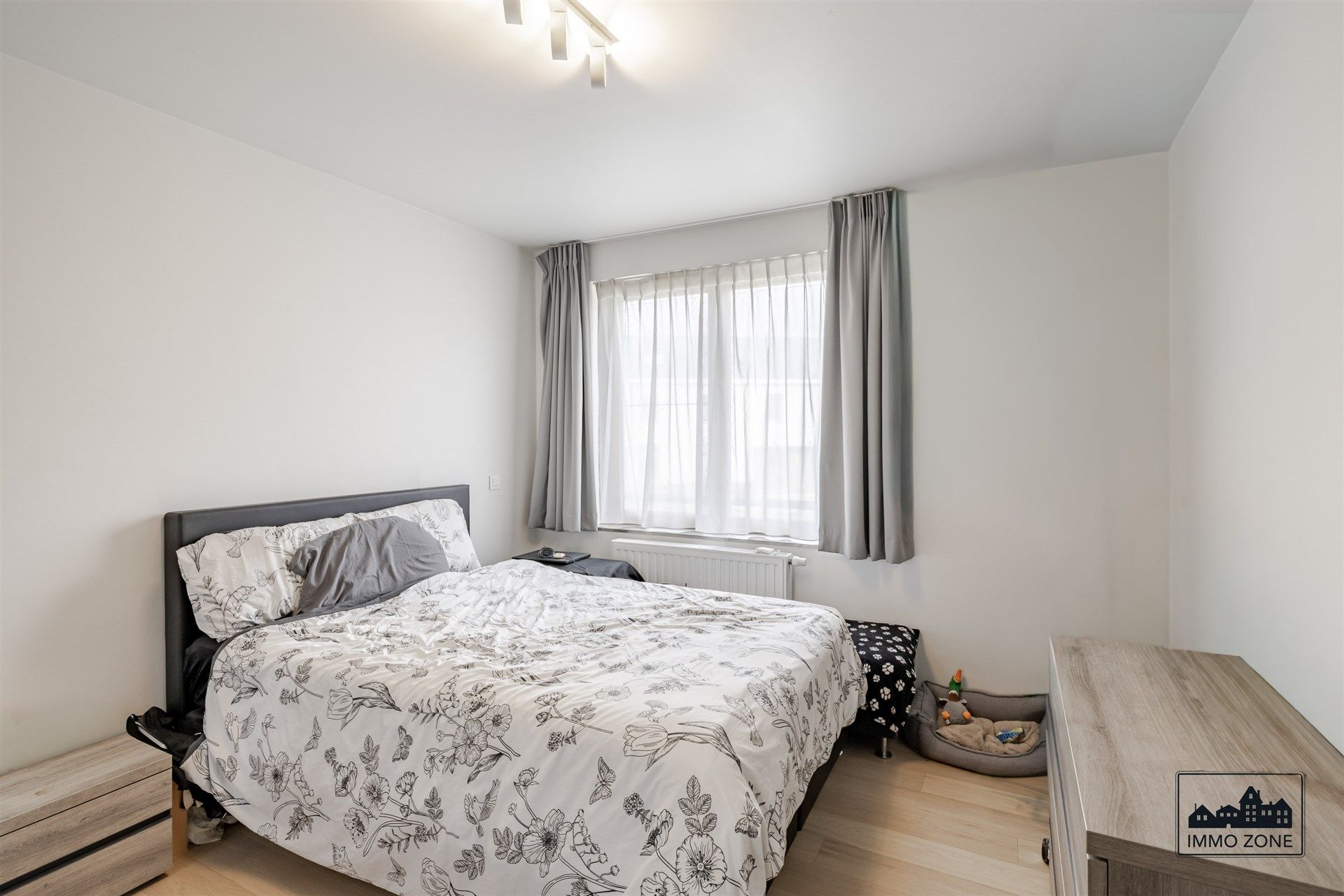 Recent gebouwd 2- slaapkamer appartement met 2 autostaanplaatsen foto 5