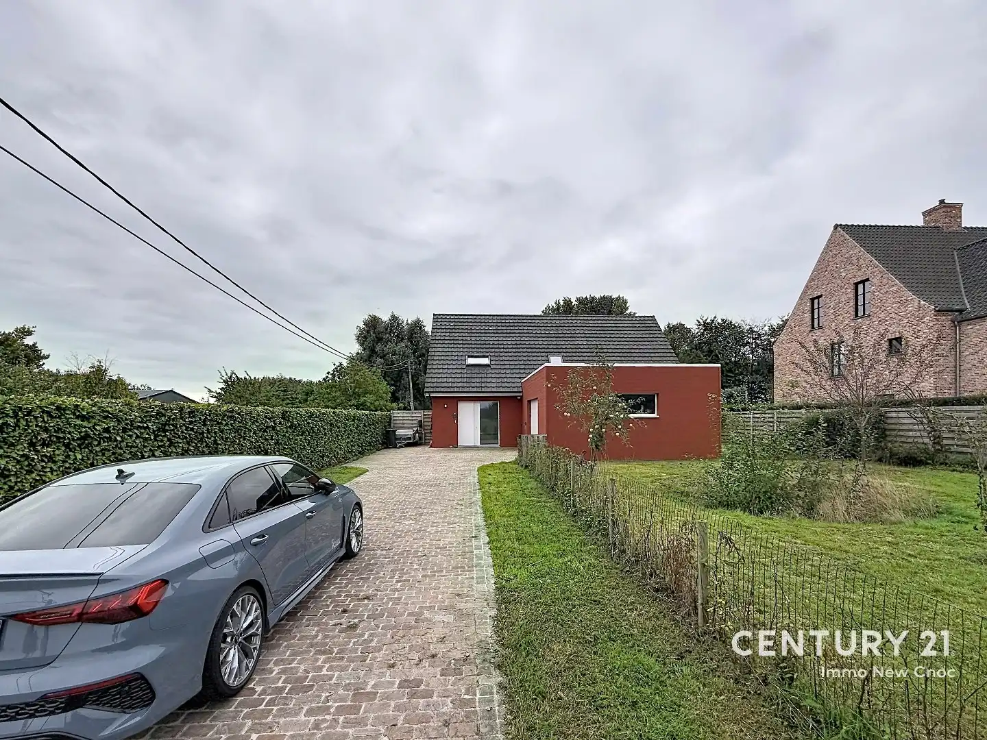 Scandinavisch wonen in harmonie met de natuur: Exclusieve villa in Damme foto 3