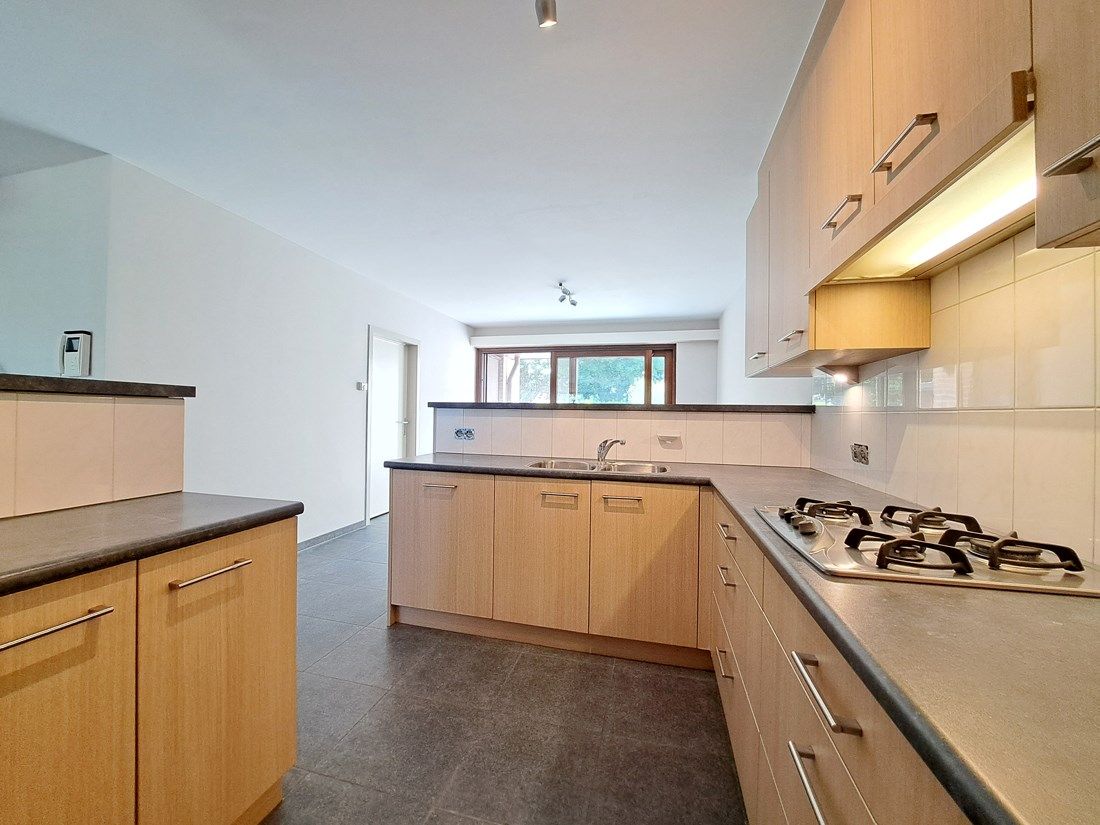 Perfect onderhouden rijwoning te Lommel foto 8