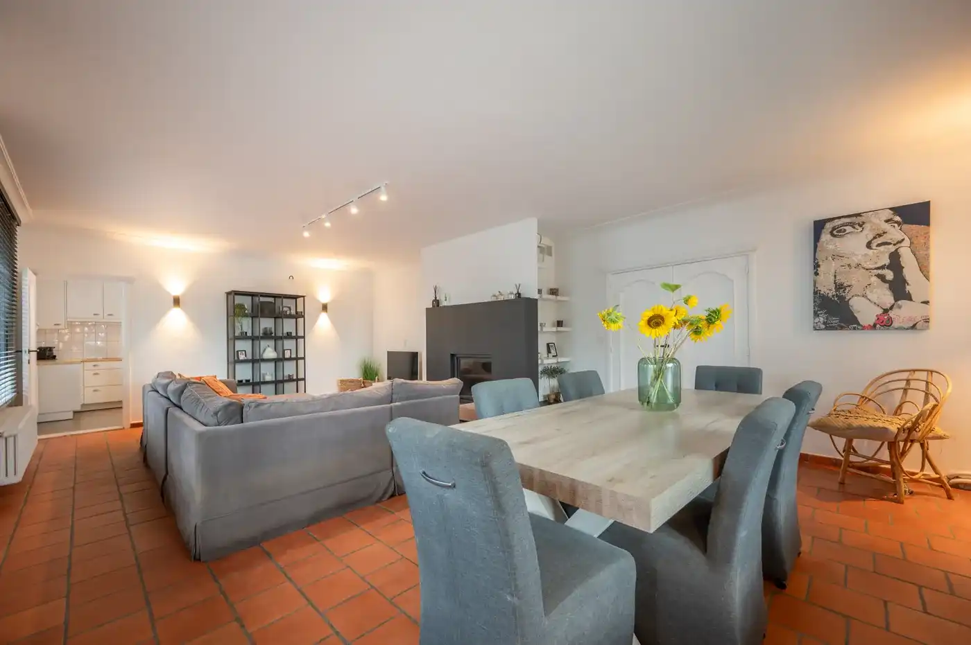 Charmante hoekwoning met prachtig uitzicht over de polders aan het Oosthoekplein foto 5