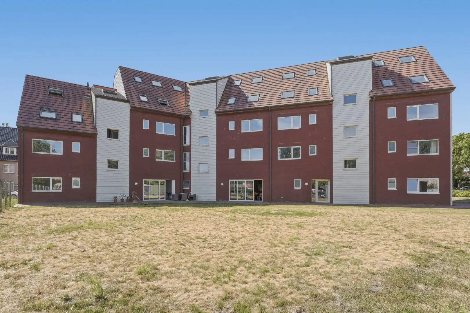 Unieke investeringskans met 21 serviceflats op gunstige locatie! foto 3