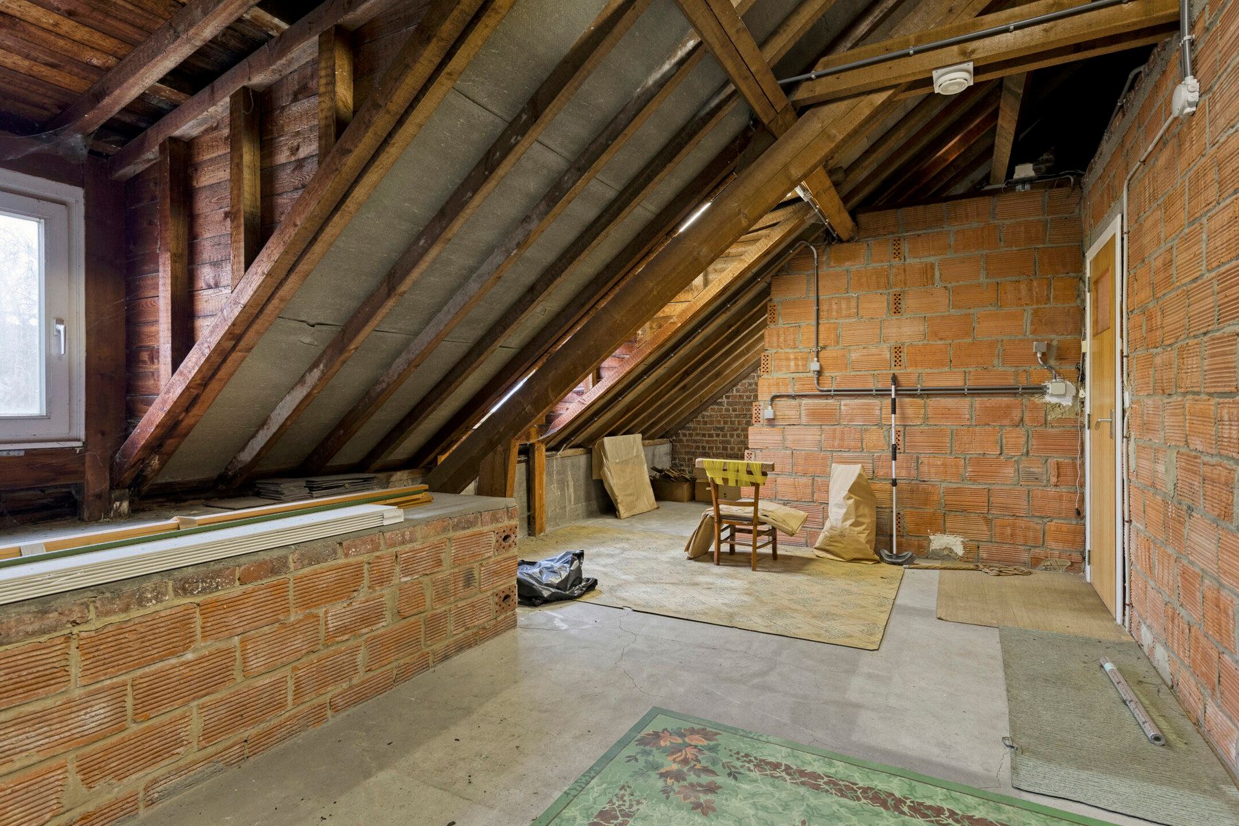 Bel-etage woning met enorm potentieel op 12a 38ca  foto 19