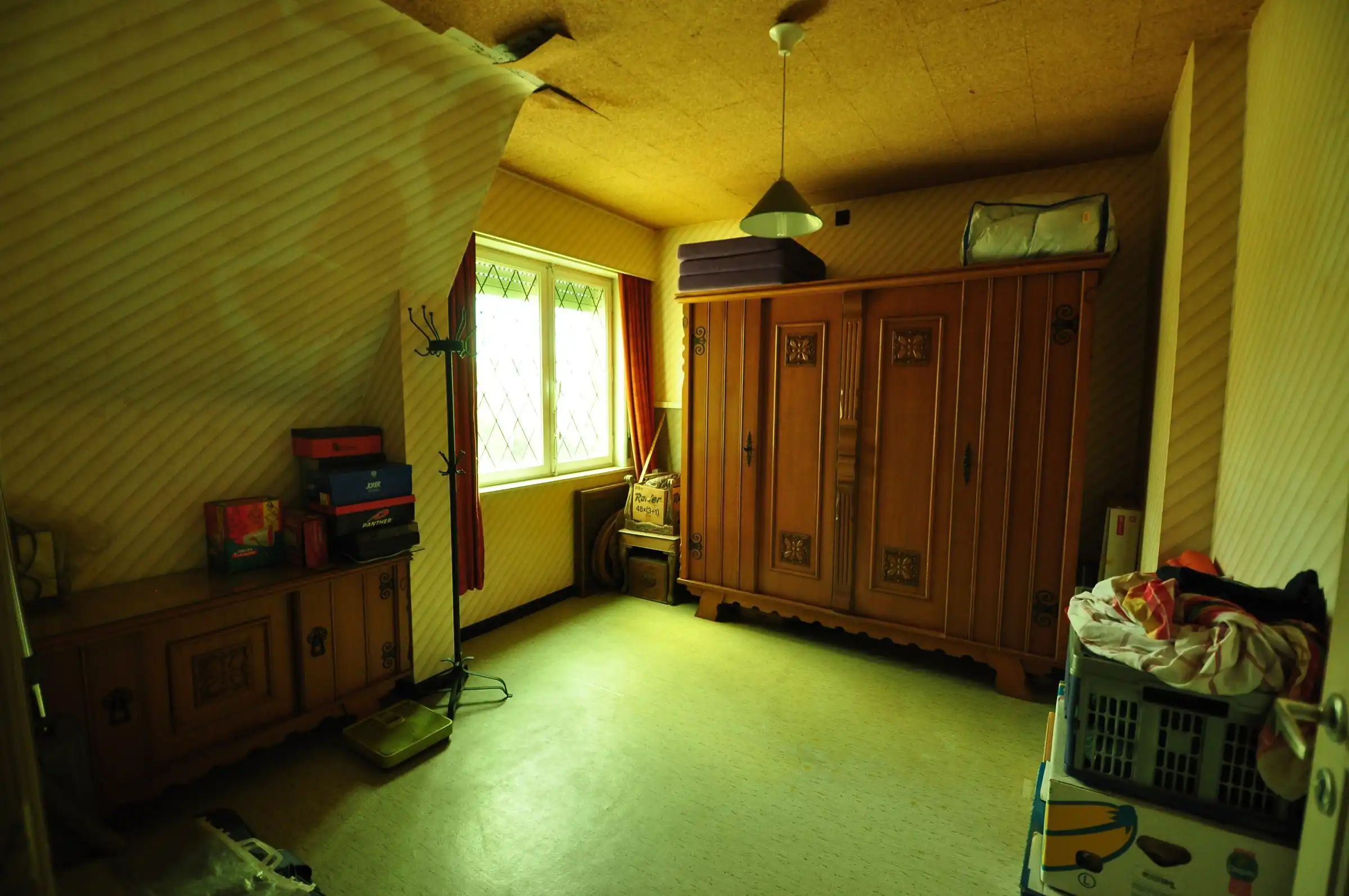 Half-openbebouwing met grote tuin en garage  ! foto 14