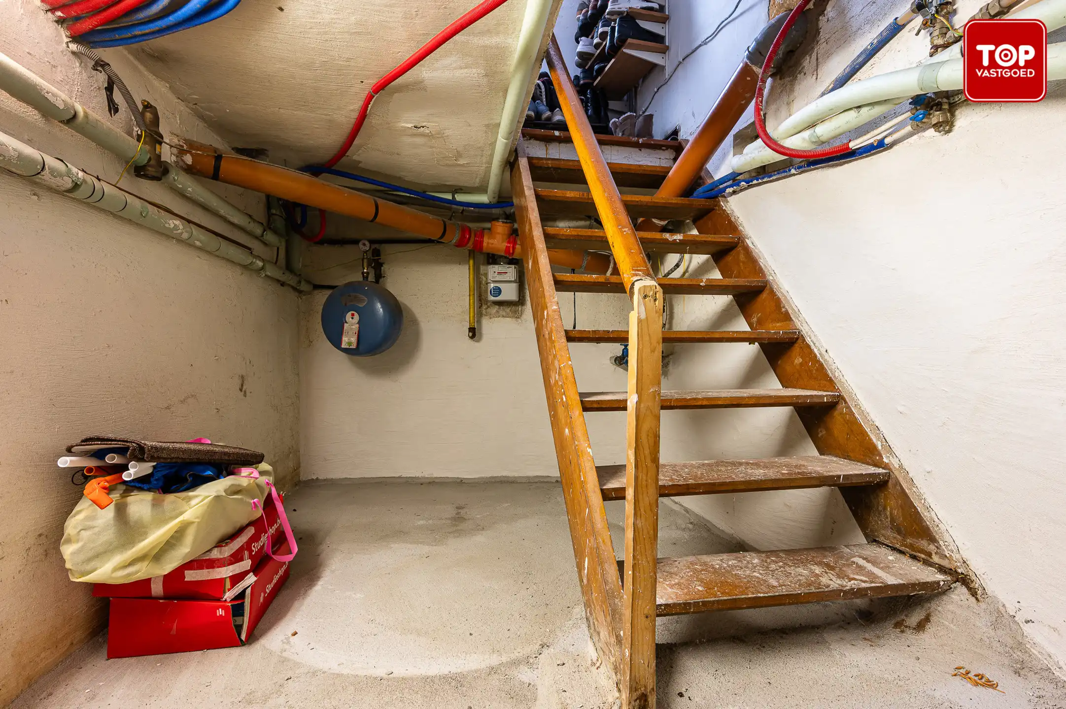 Instapklare woning met 4 slaapkamers en tuin in het hart van Sleidinge foto 29