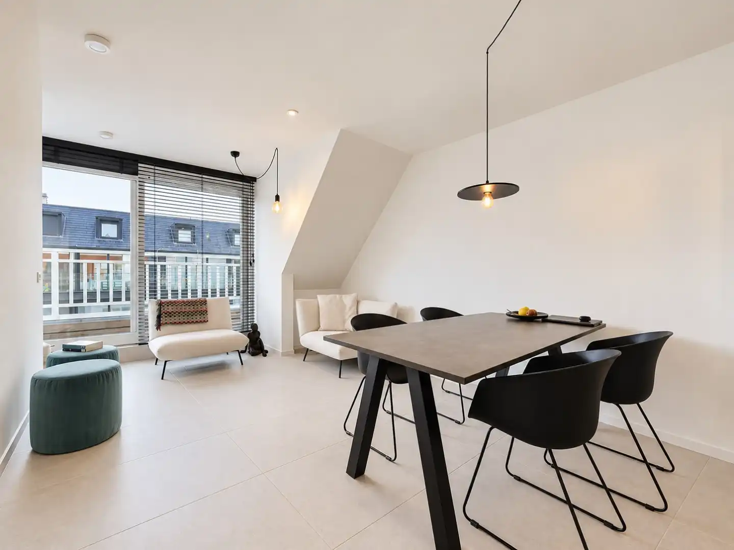 Instapklaar éénslaapkamerappartement met zongericht terras te Nieuwpoort-Bad foto 2