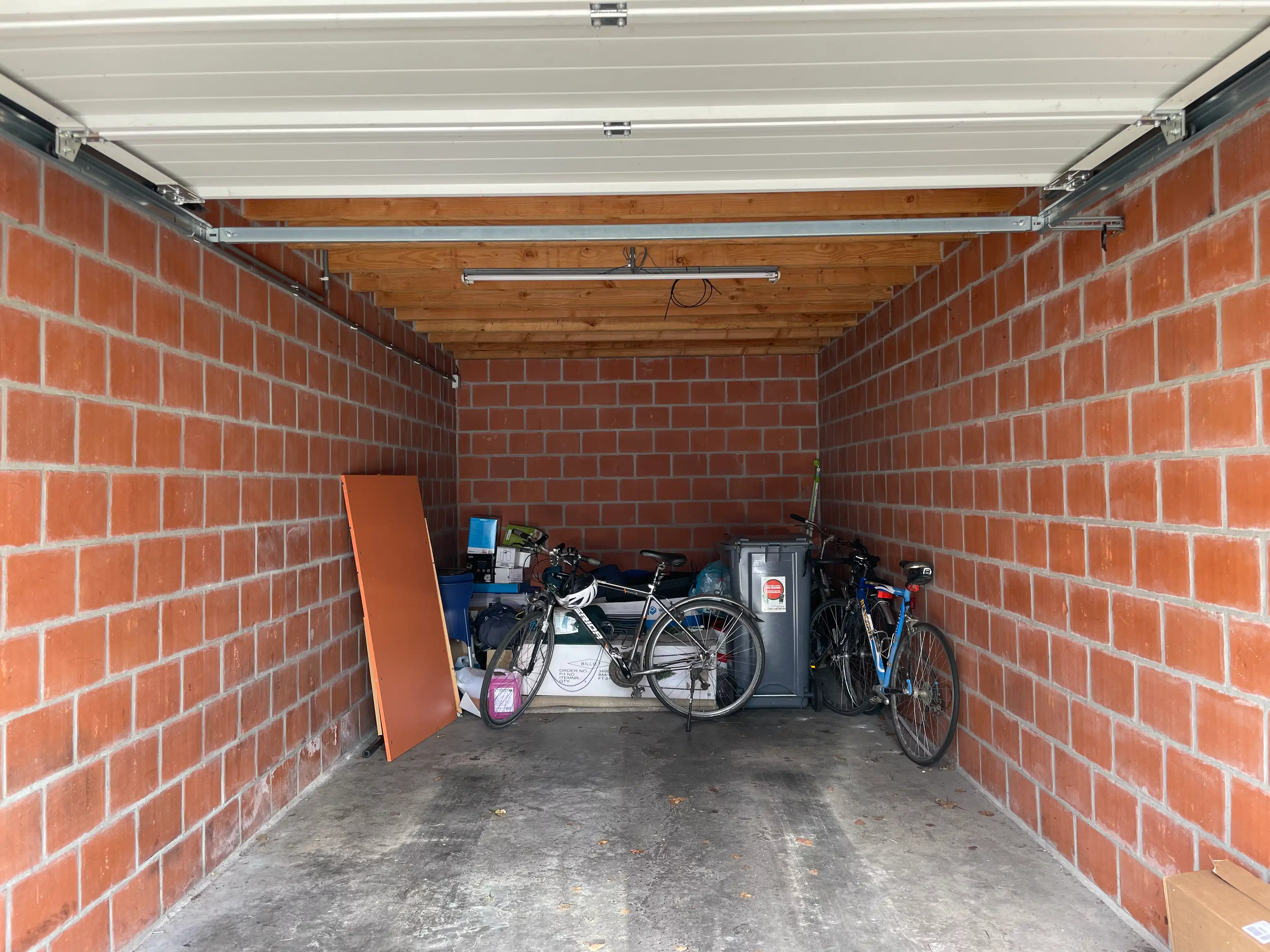 Appartement met 1 slaapkamer en garage foto 14
